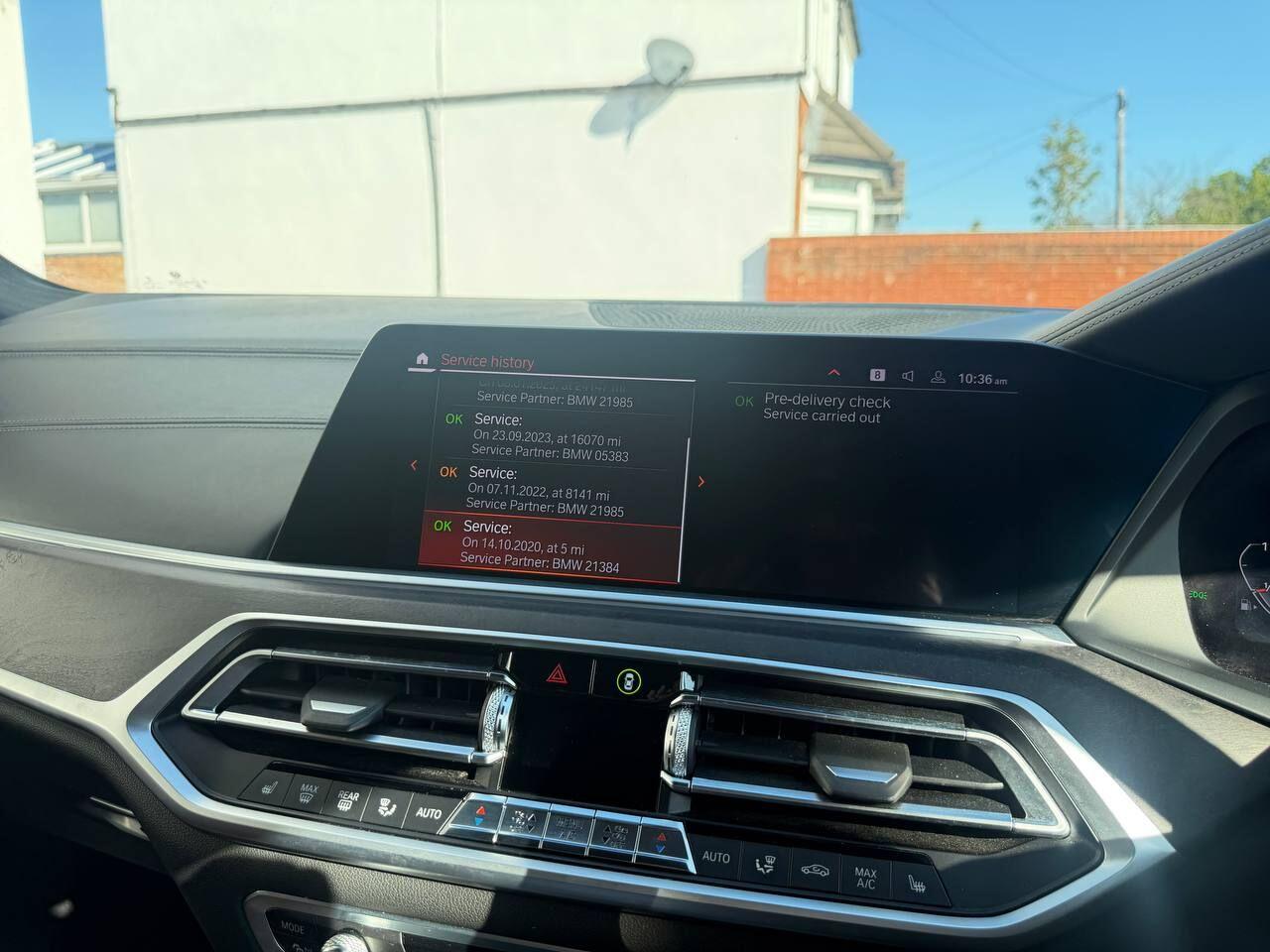 BMW X7 view 60