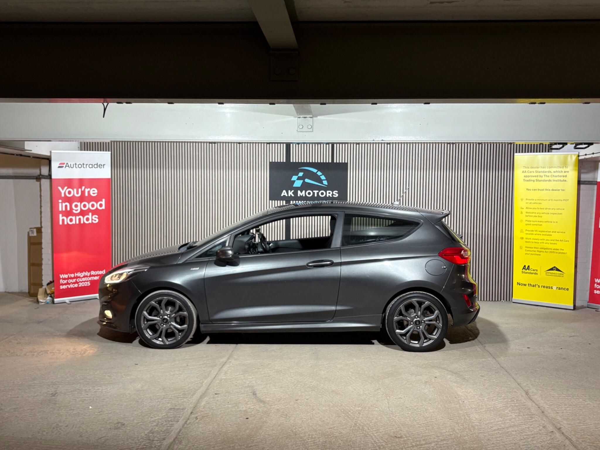 2018 Ford Fiesta 1.0T EcoBoost ST-Line Euro 6 (s/s) 3dr • 99,500 miles image 4