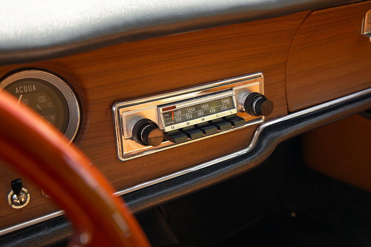 Alfa Romeo Giulia view 59