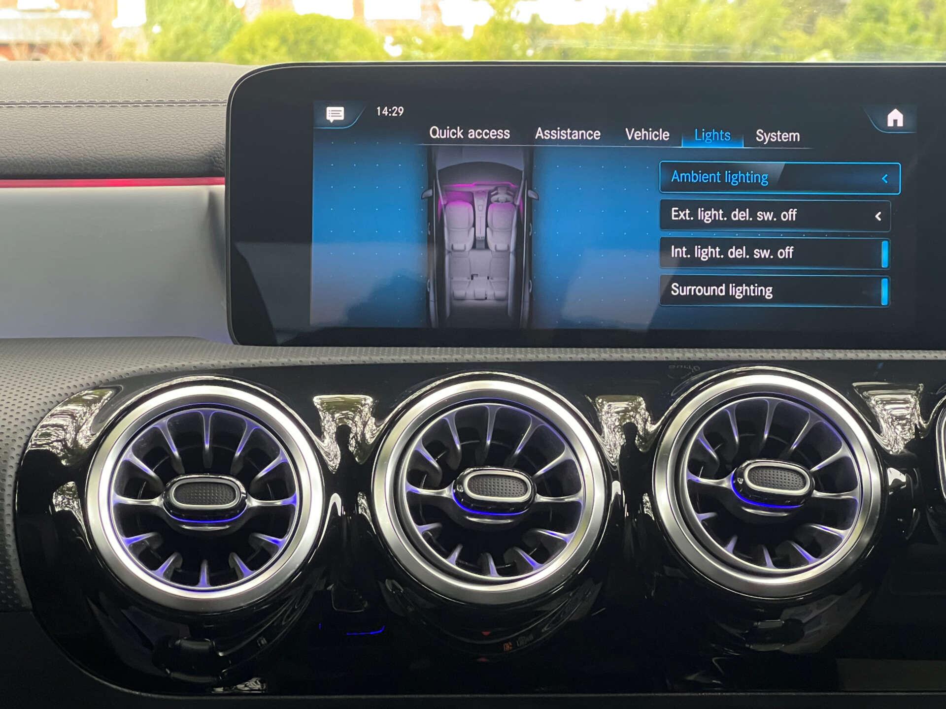 Mercedes-Benz Cla view 43