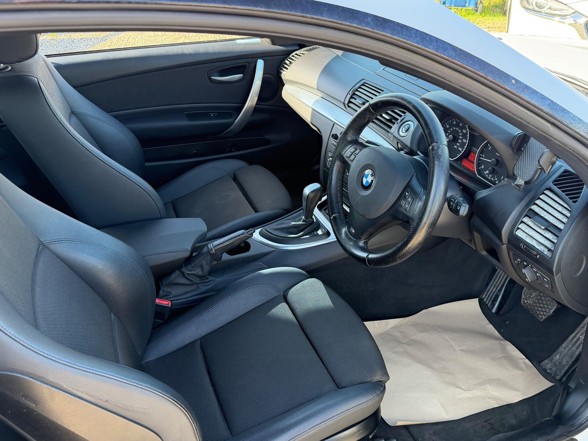 BMW 1 Series view 3