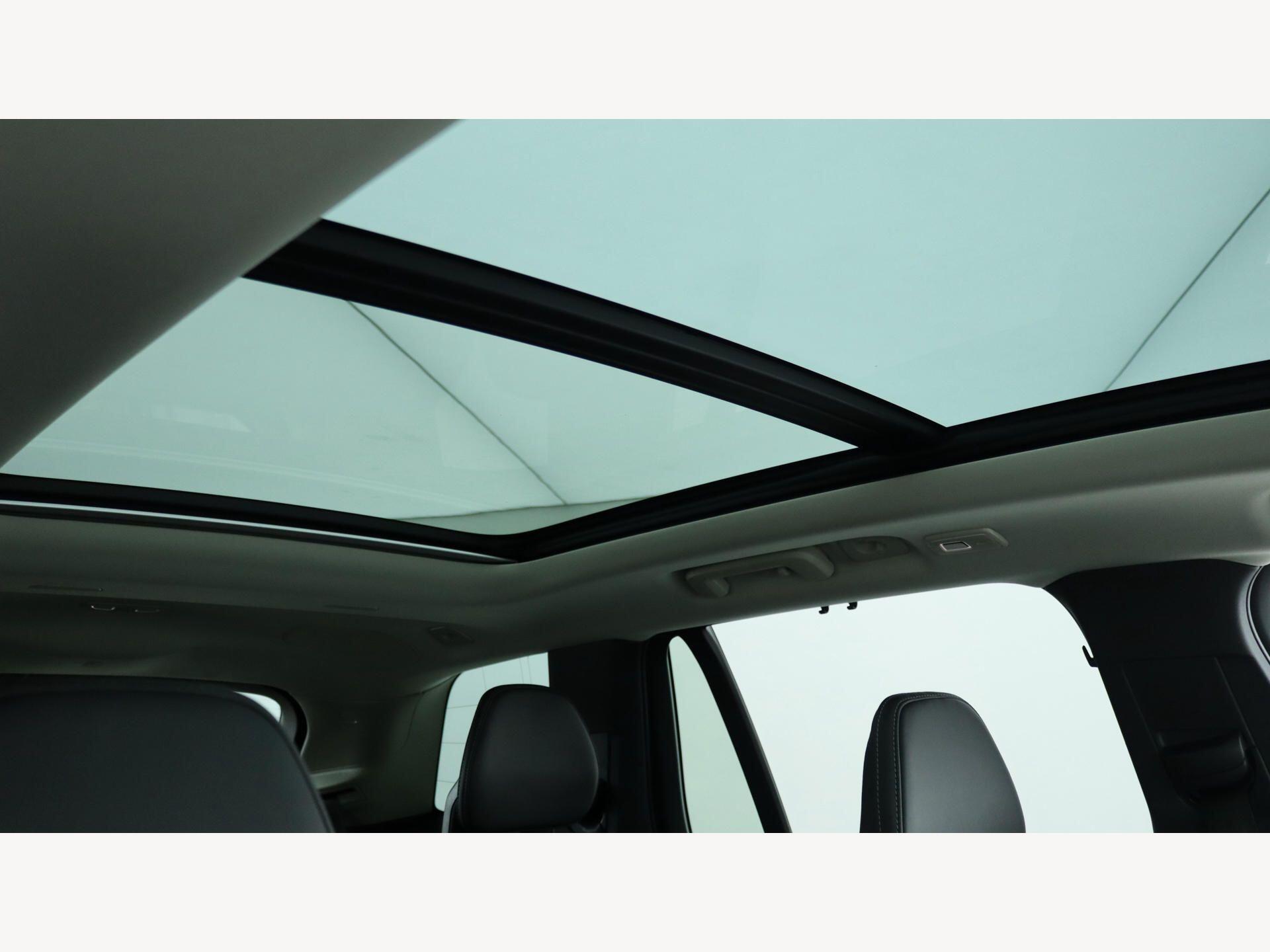 Volvo XC90 view 31