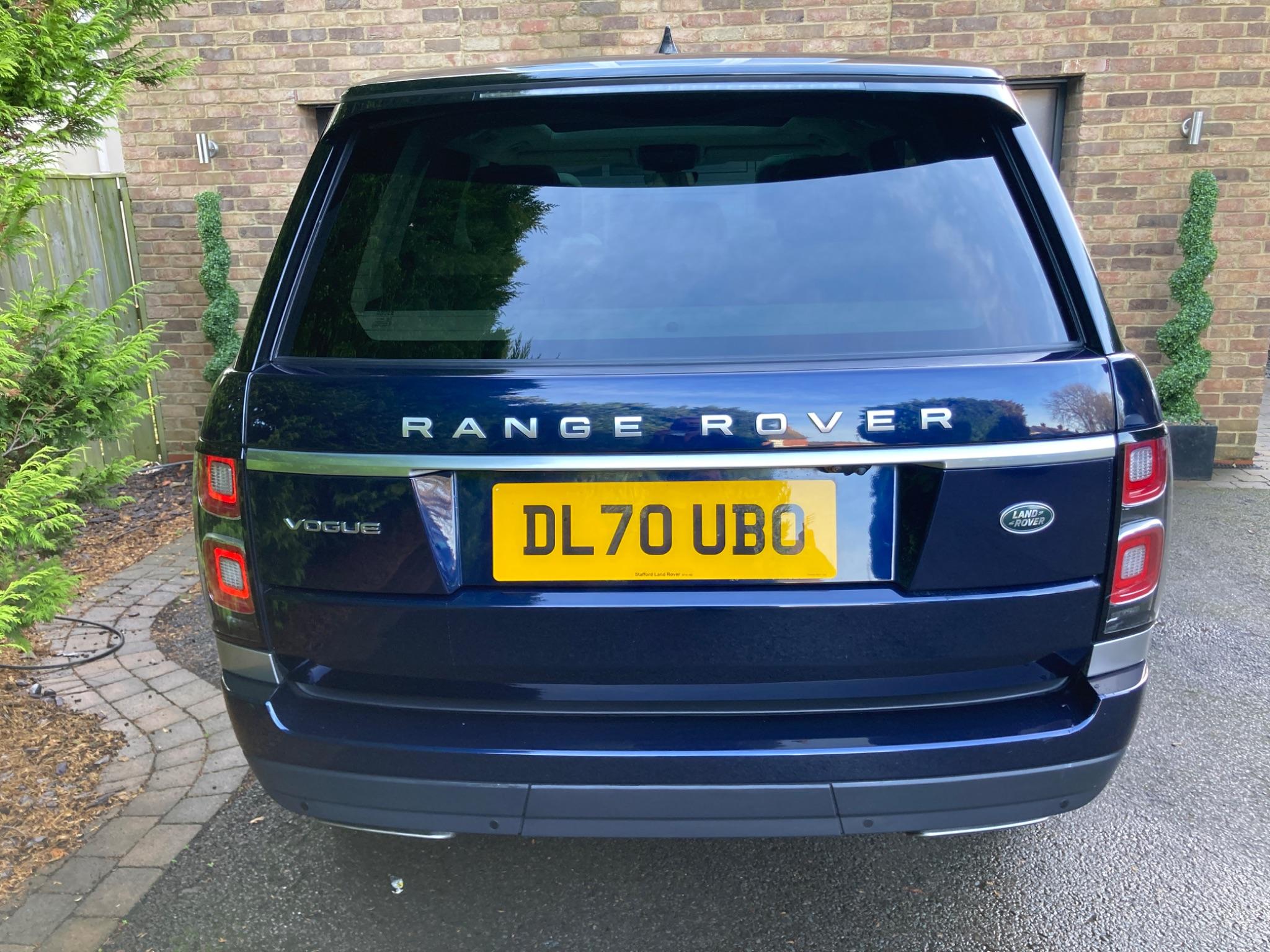 Land Rover Range Rover view 15