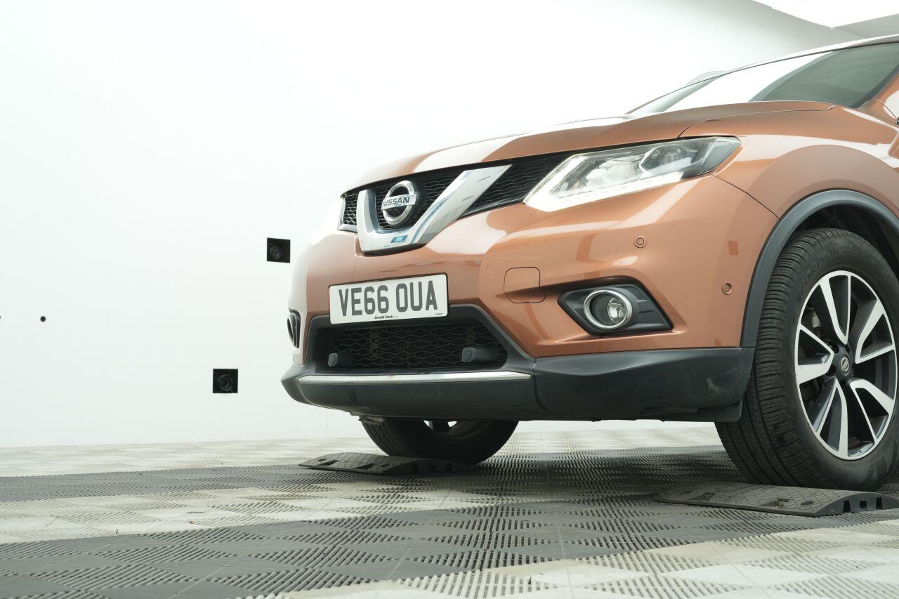 Nissan X-Trail view 6