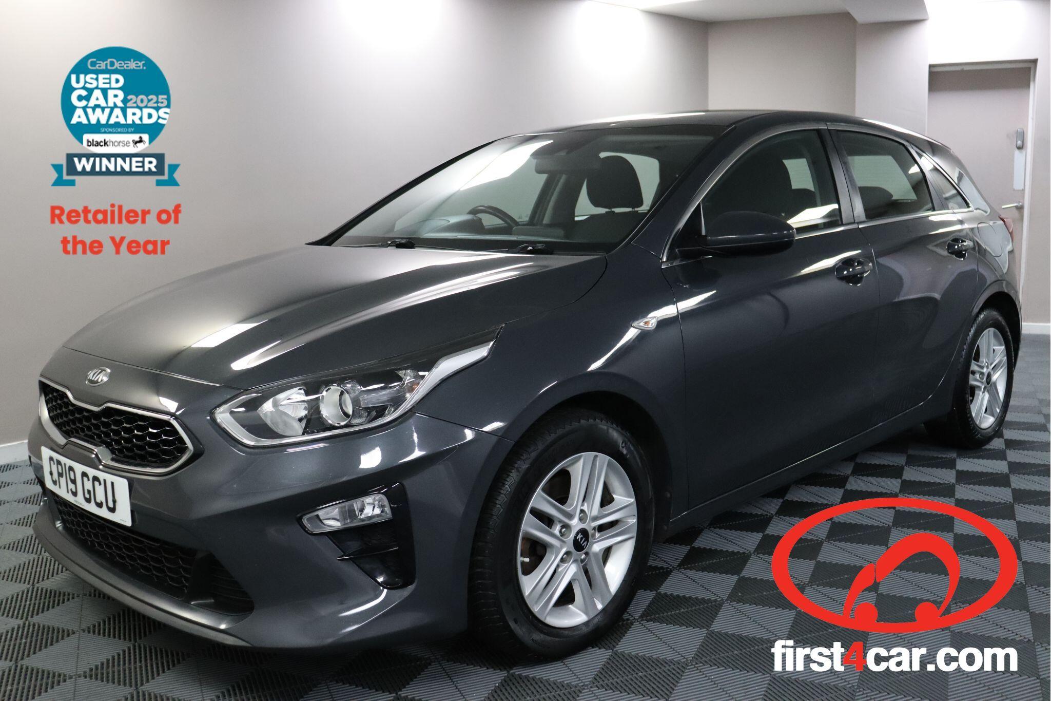 Kia Ceed main image