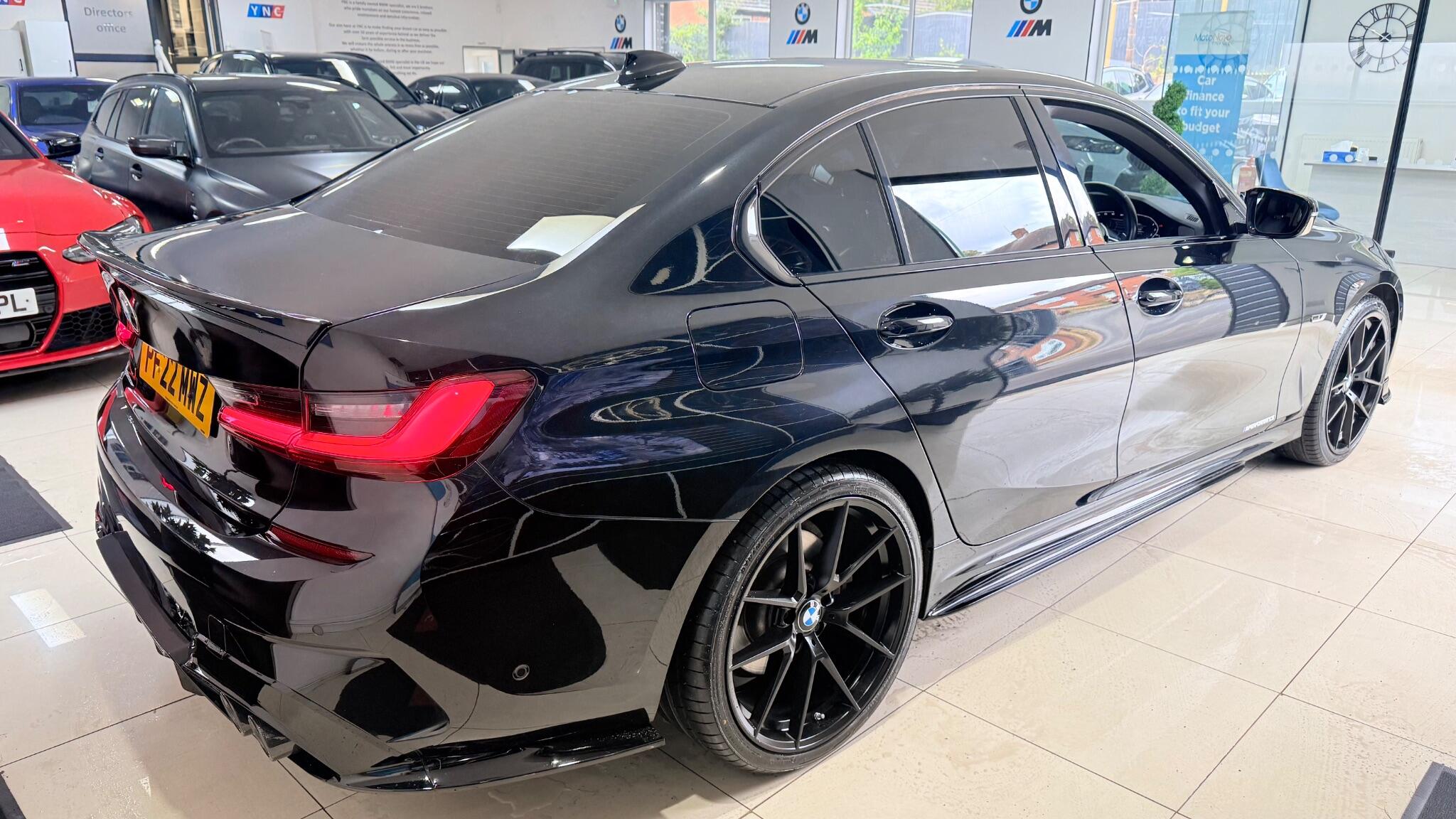 BMW 3 Series view 41