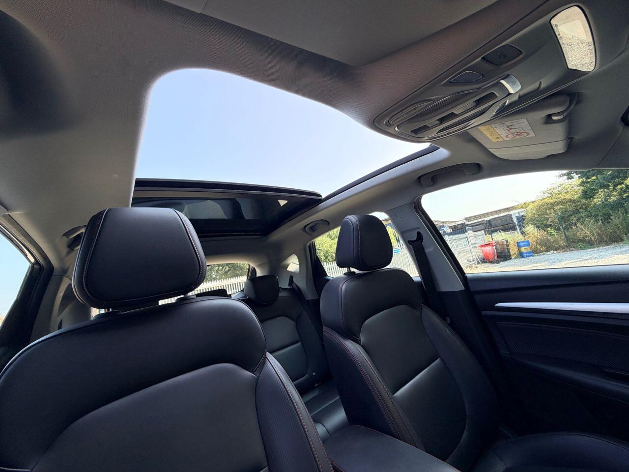MG ZS view 31