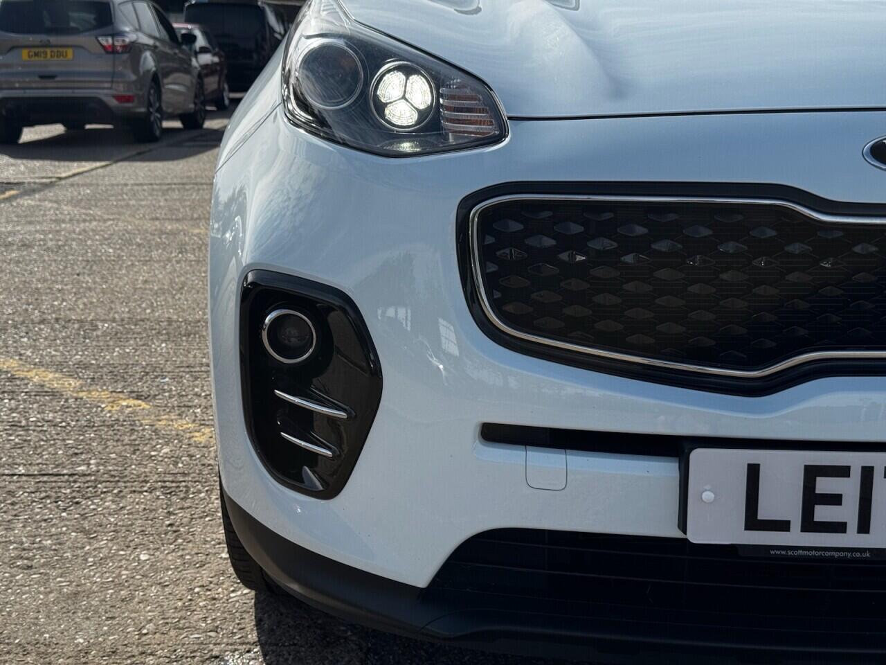 Kia Sportage view 18