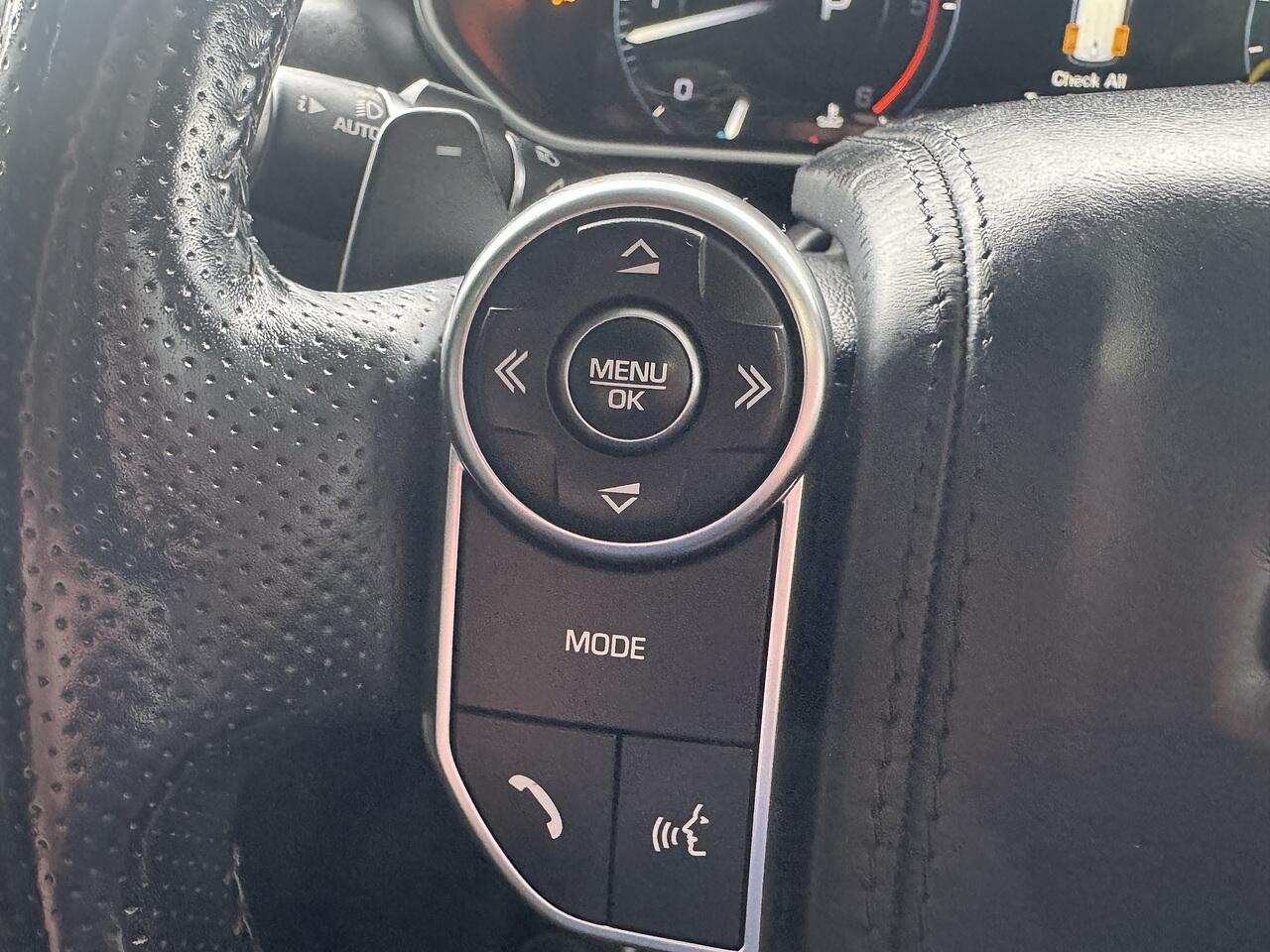 Land Rover Range Rover Sport view 22