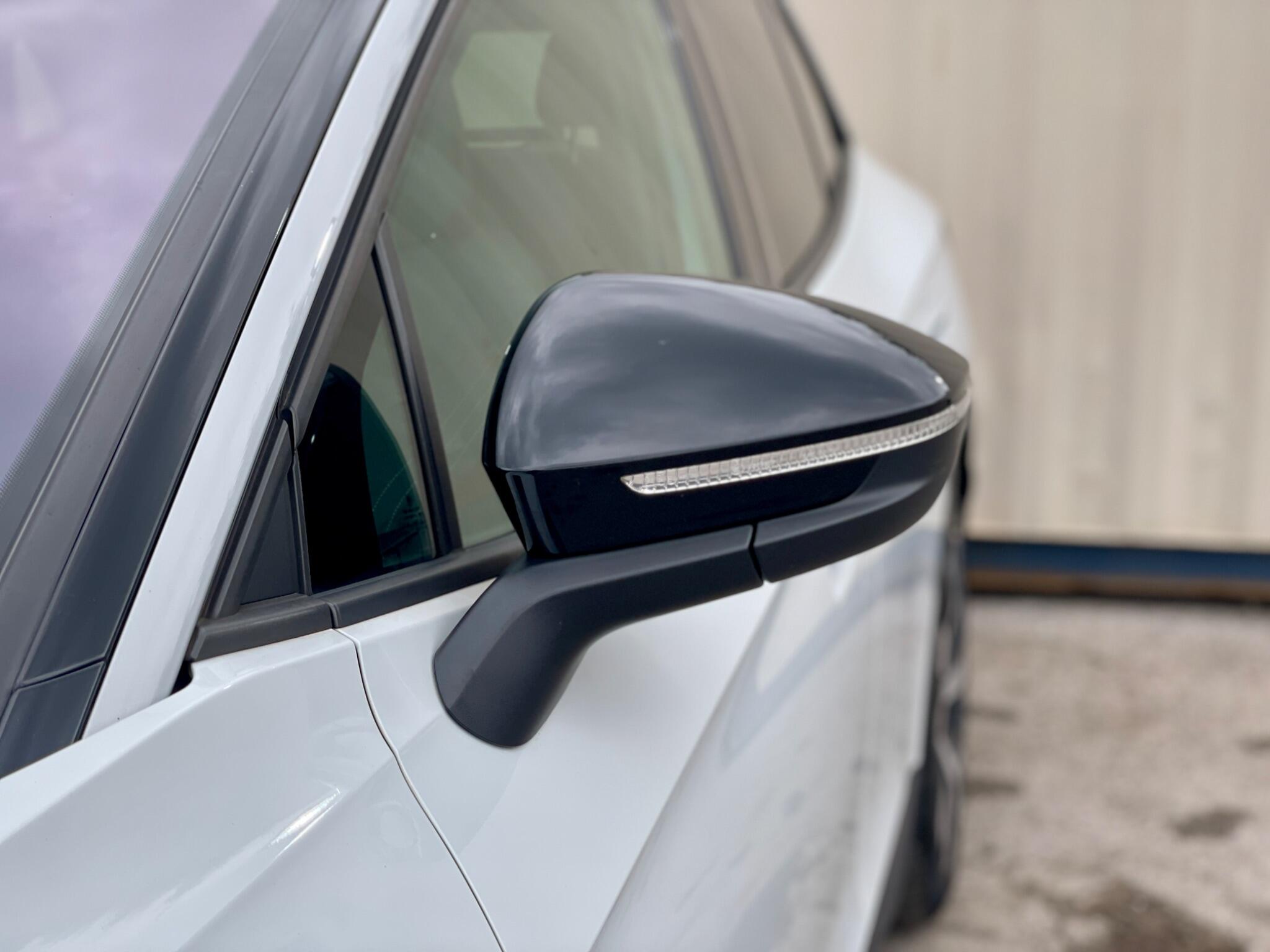 Volkswagen Id.4 view 29