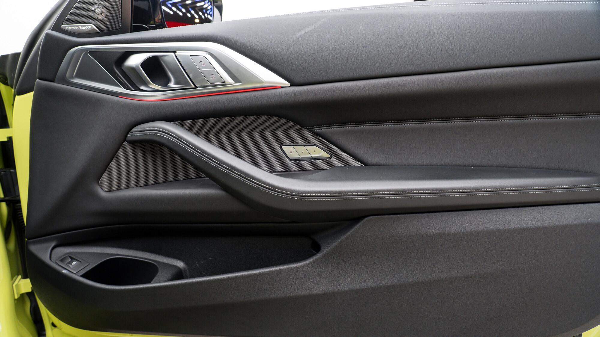 BMW M4 view 28