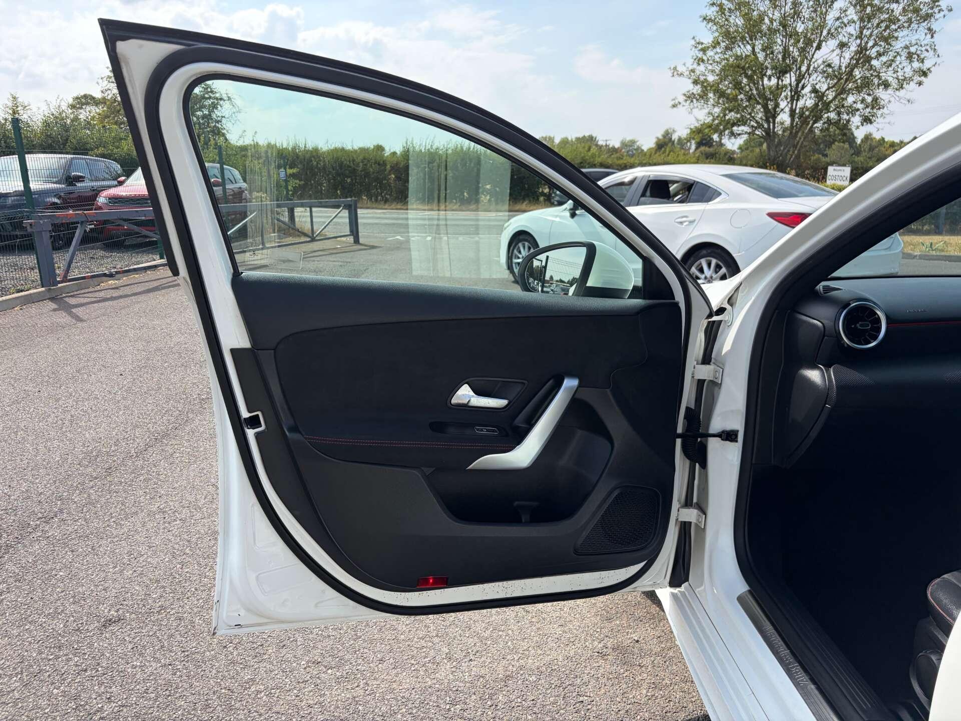 Mercedes-Benz A-Class view 14