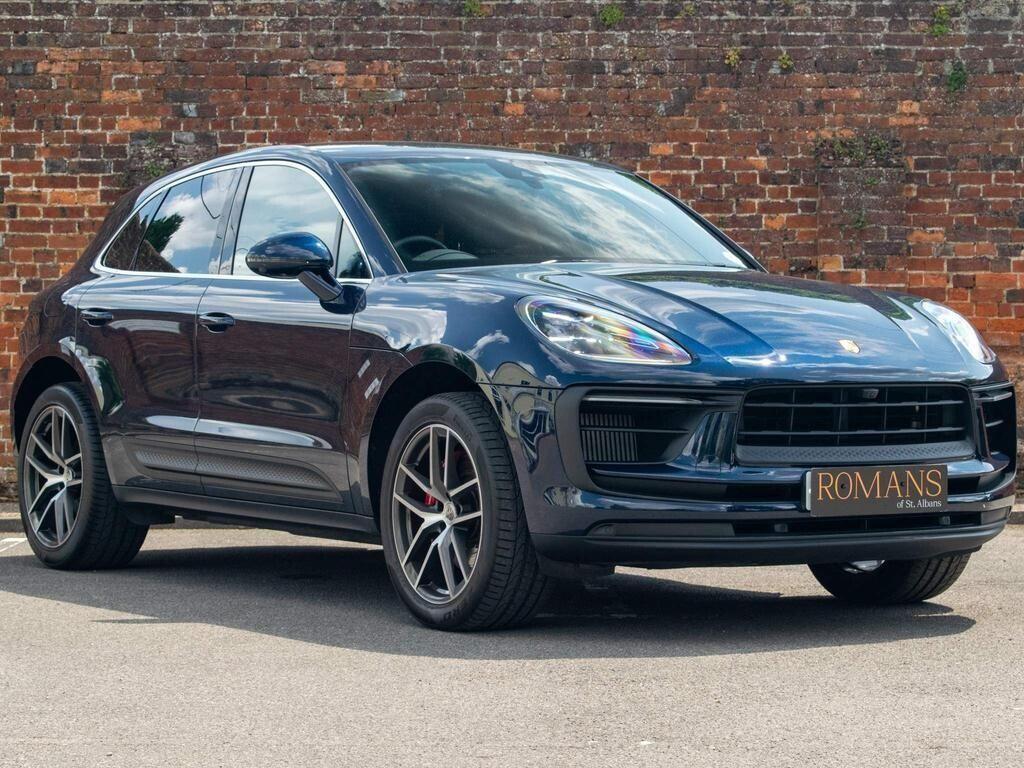 Porsche Macan view 43