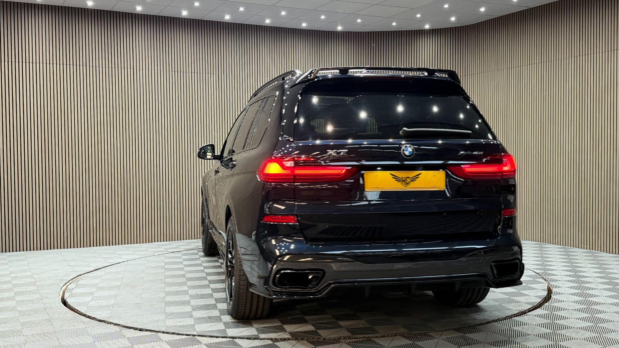 BMW X7 view 51