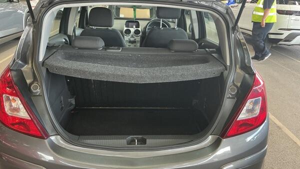 Vauxhall Corsa view 9