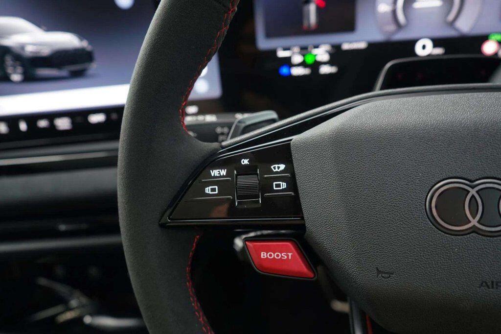 Audi RS5 view 24