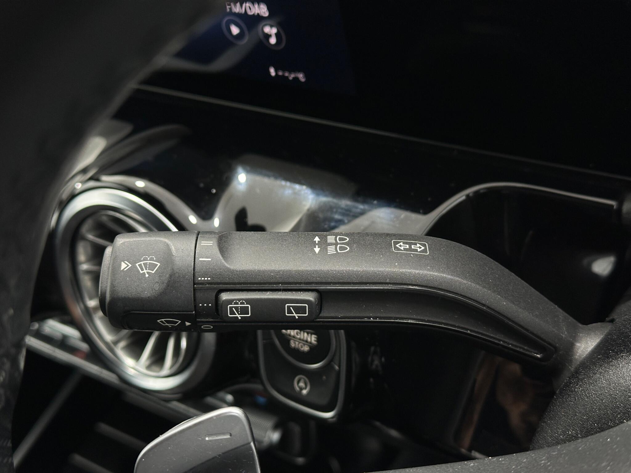 Mercedes-Benz B-Class view 14