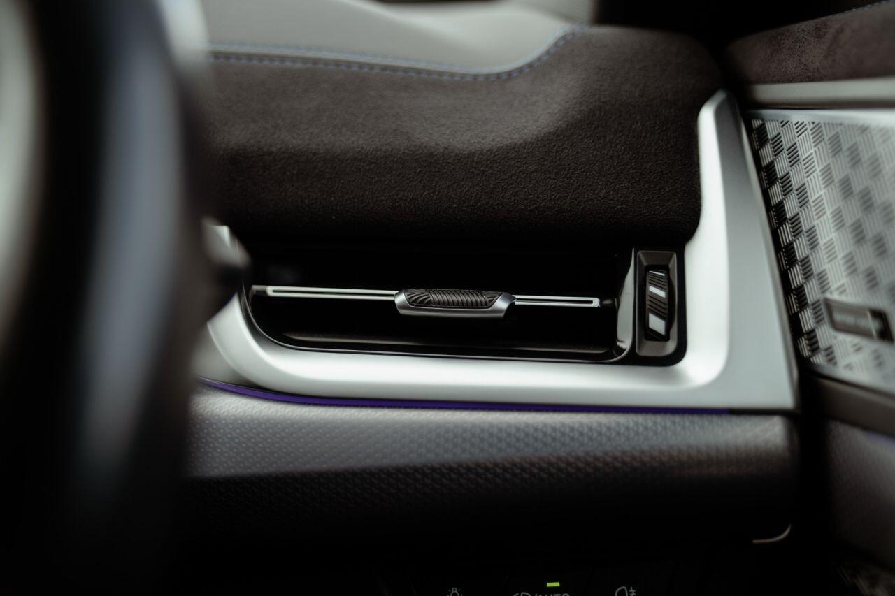 BMW X2 view 65
