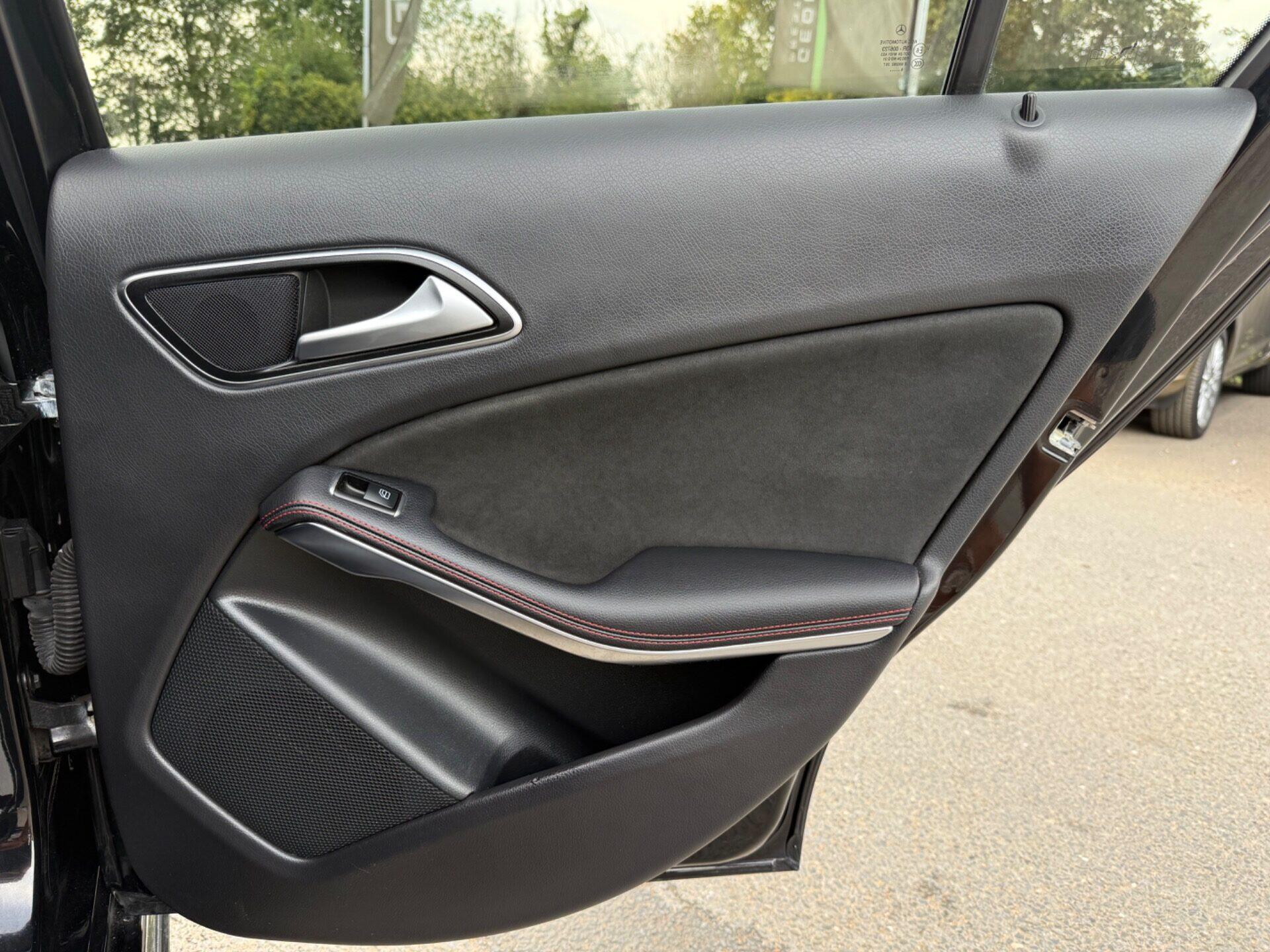 Mercedes-Benz A-Class view 30