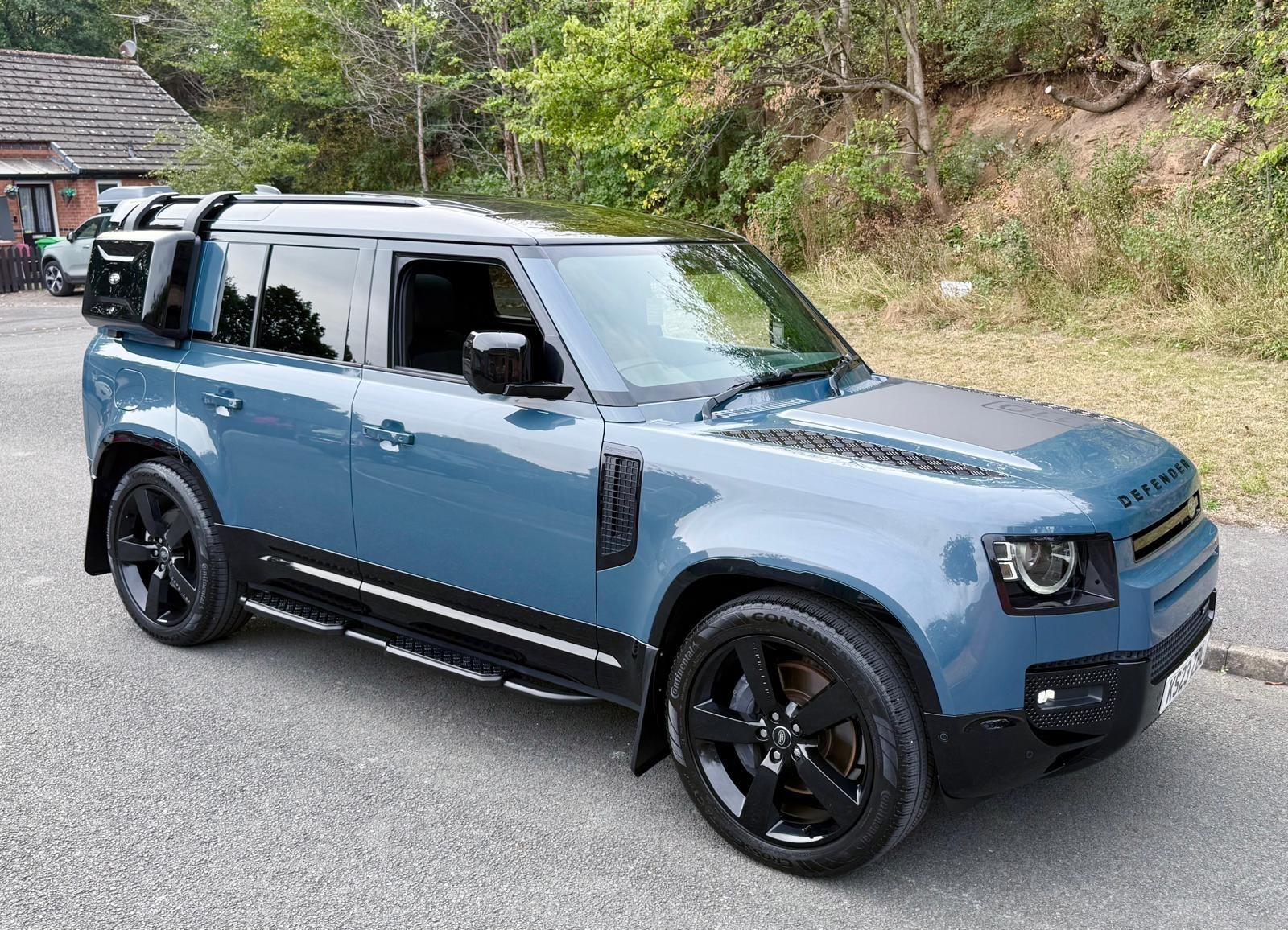 Land Rover Defender view 48