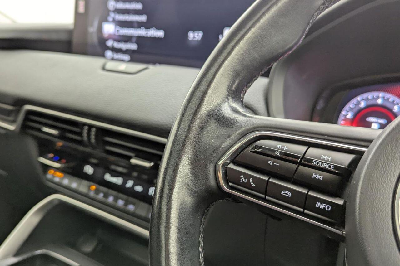 Mazda CX-60 view 15