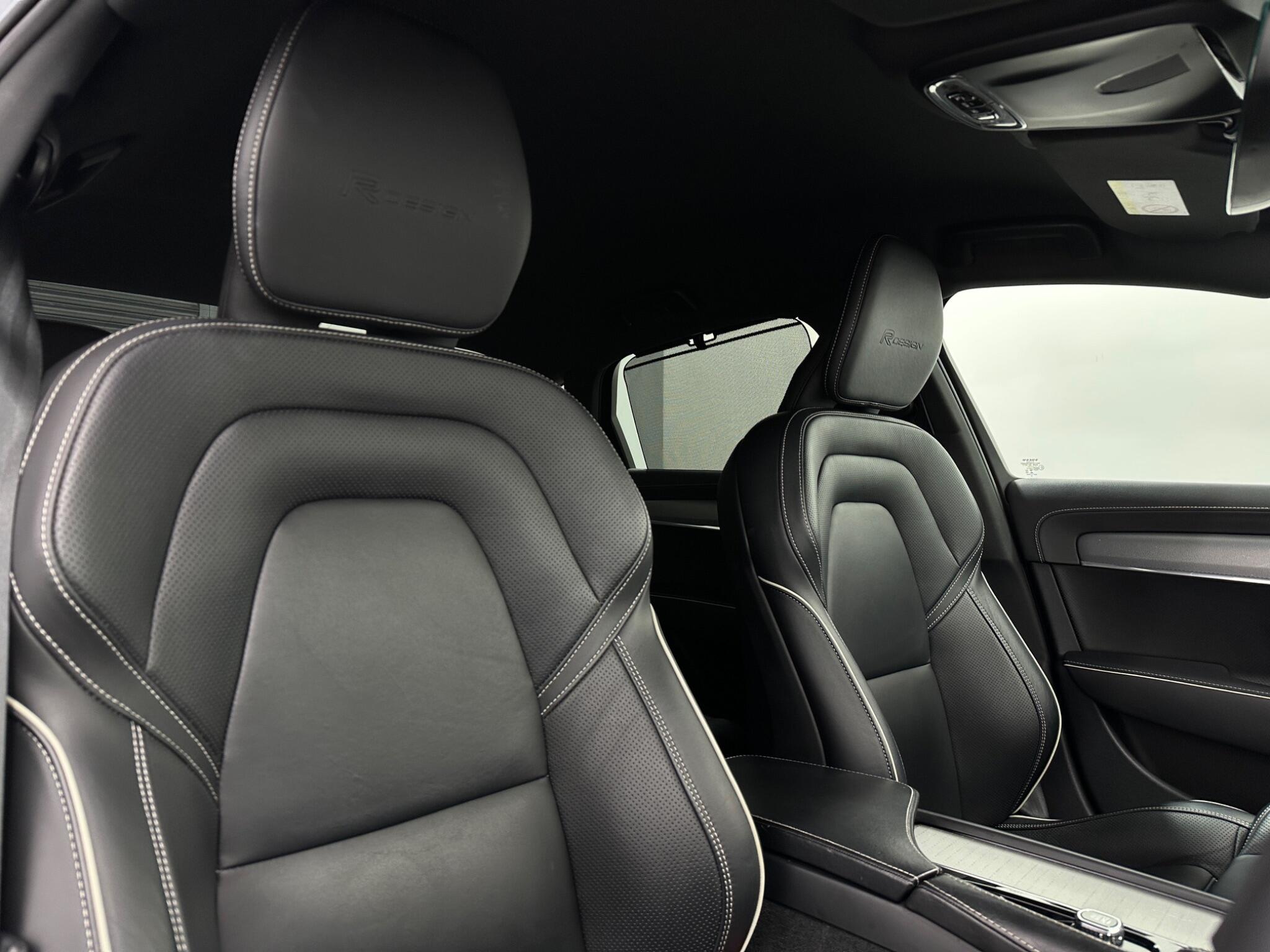 Volvo S90 view 33