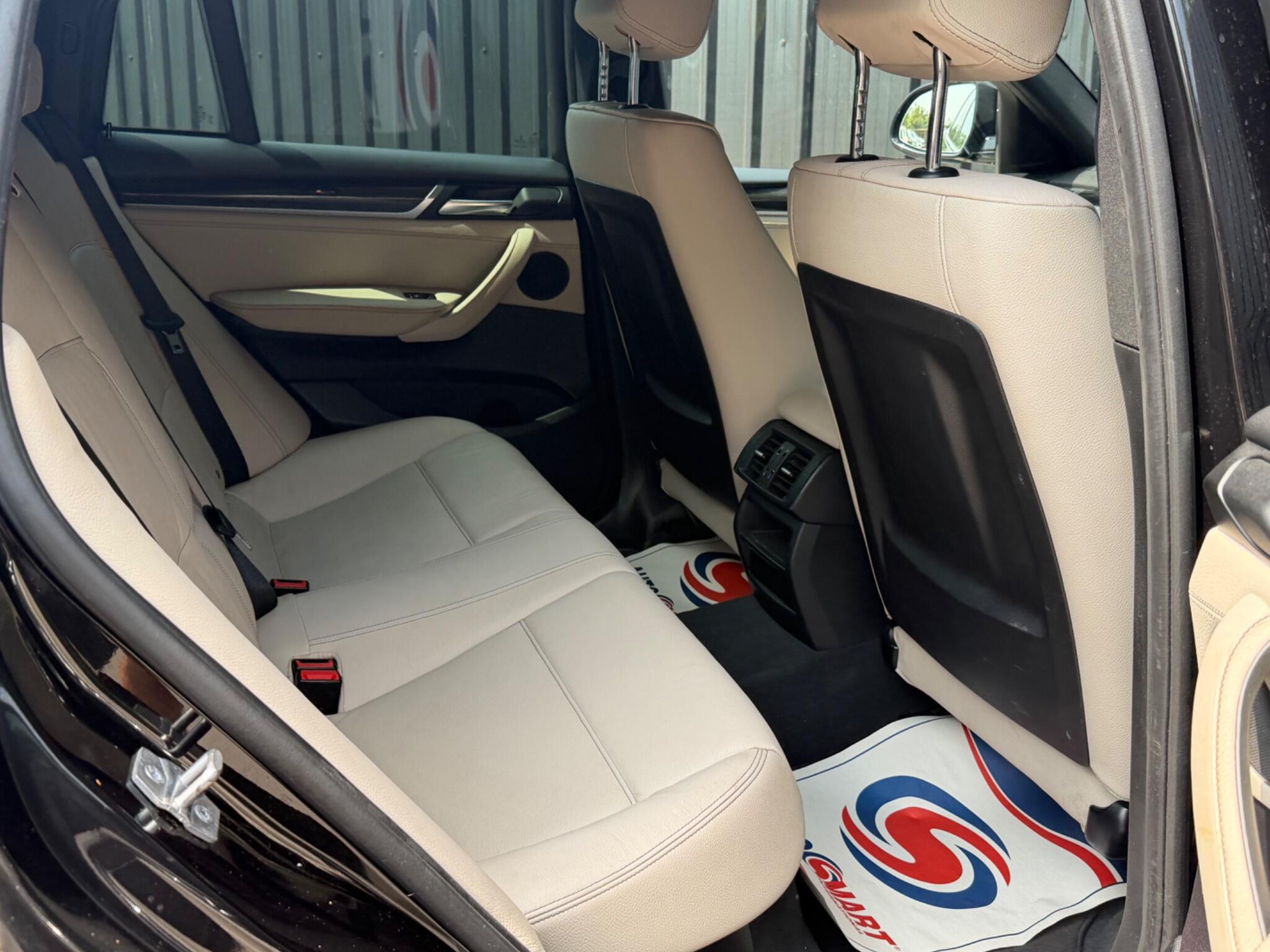 BMW X4 view 26