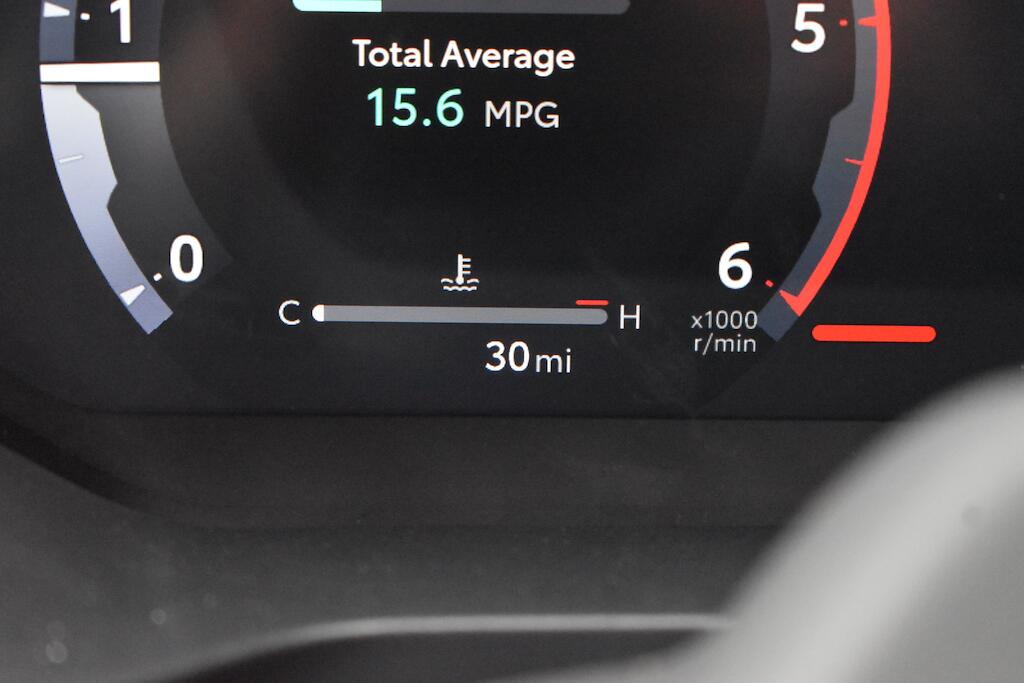 Toyota Hilux view 10