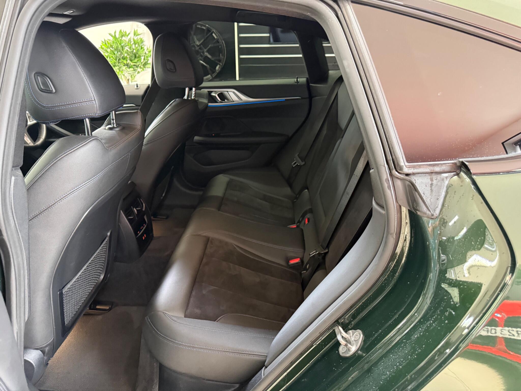 BMW I4 view 34