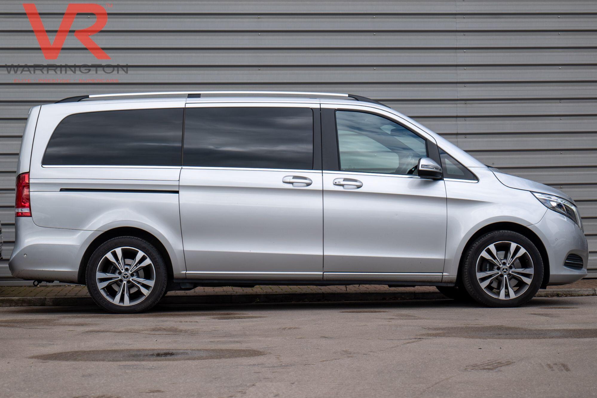 Mercedes-Benz V Class view 19