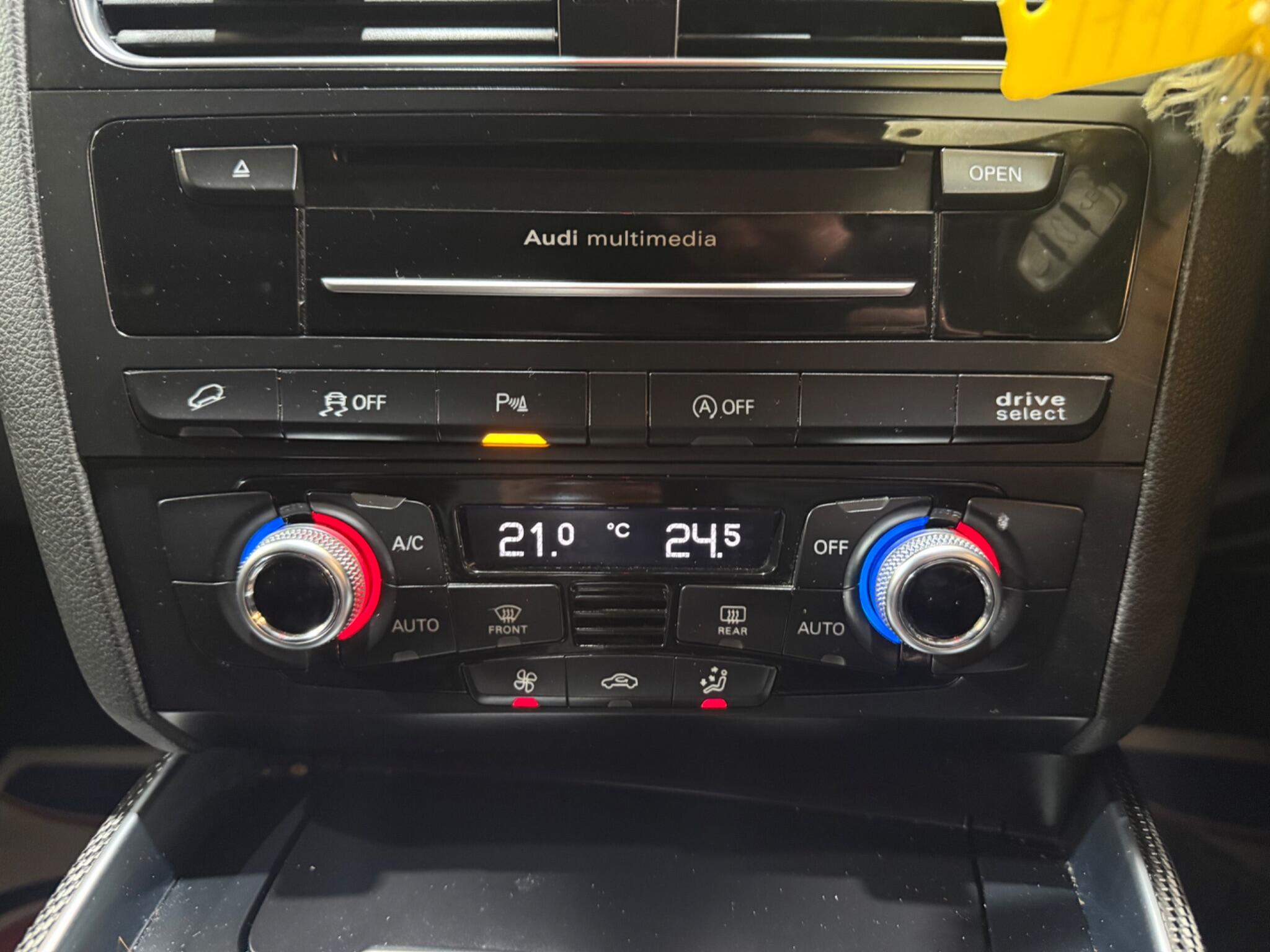 Audi SQ5 view 19
