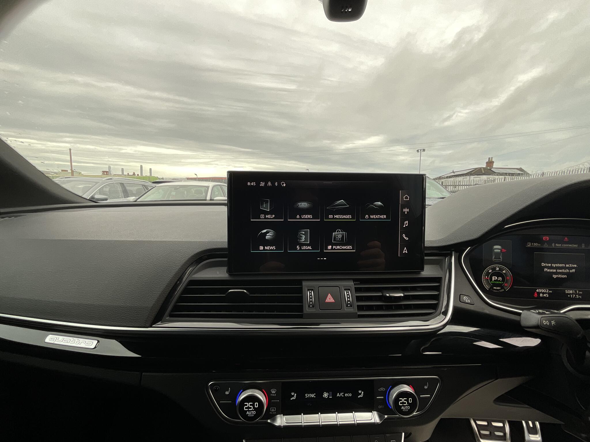 Audi Q5 view 27