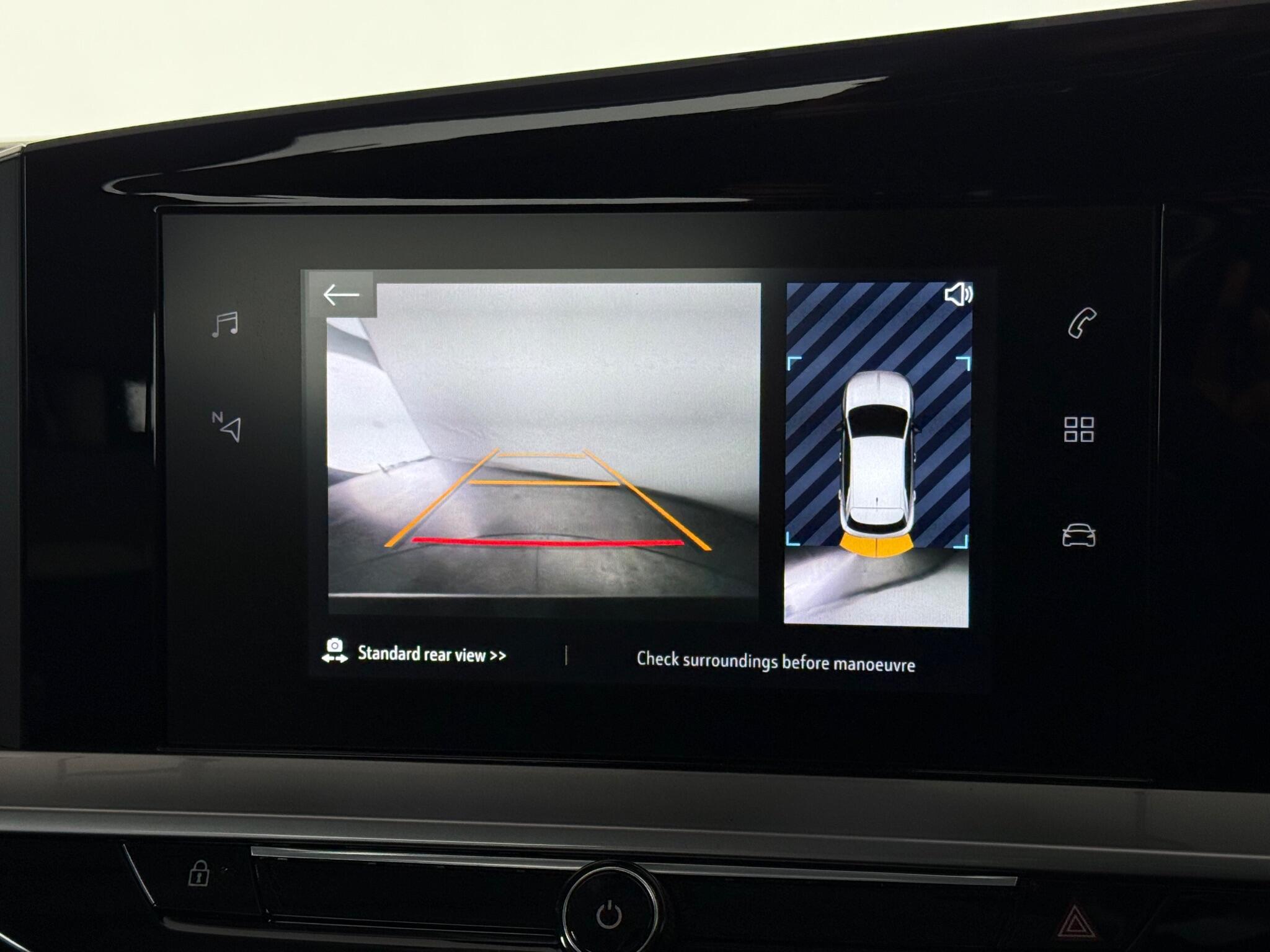 Vauxhall Mokka view 30