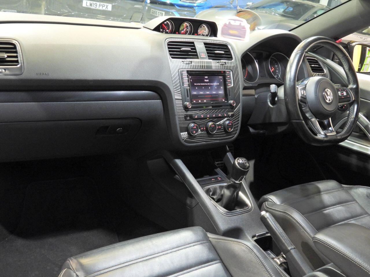Volkswagen Scirocco view 19