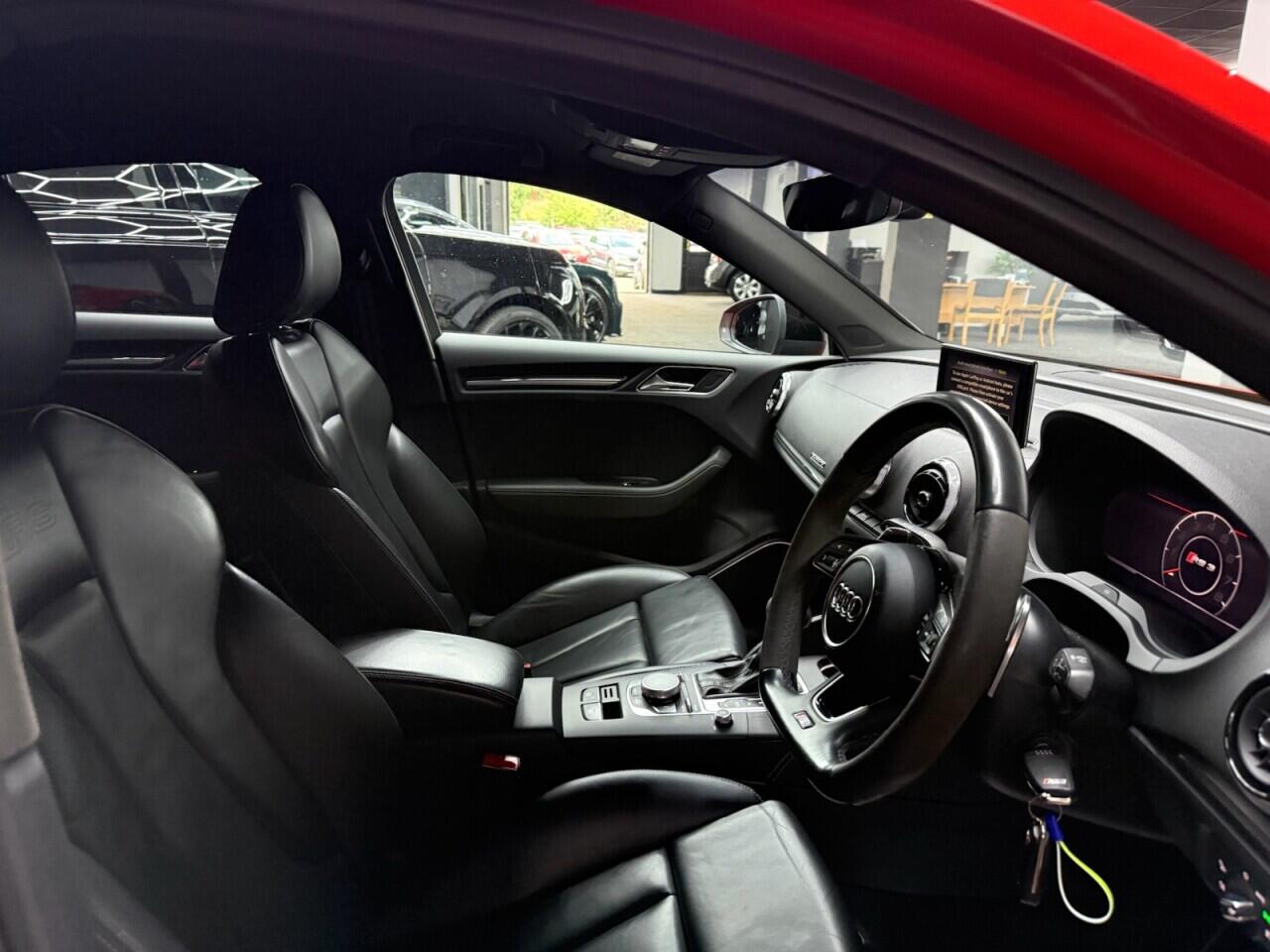 Audi RS3 view 39