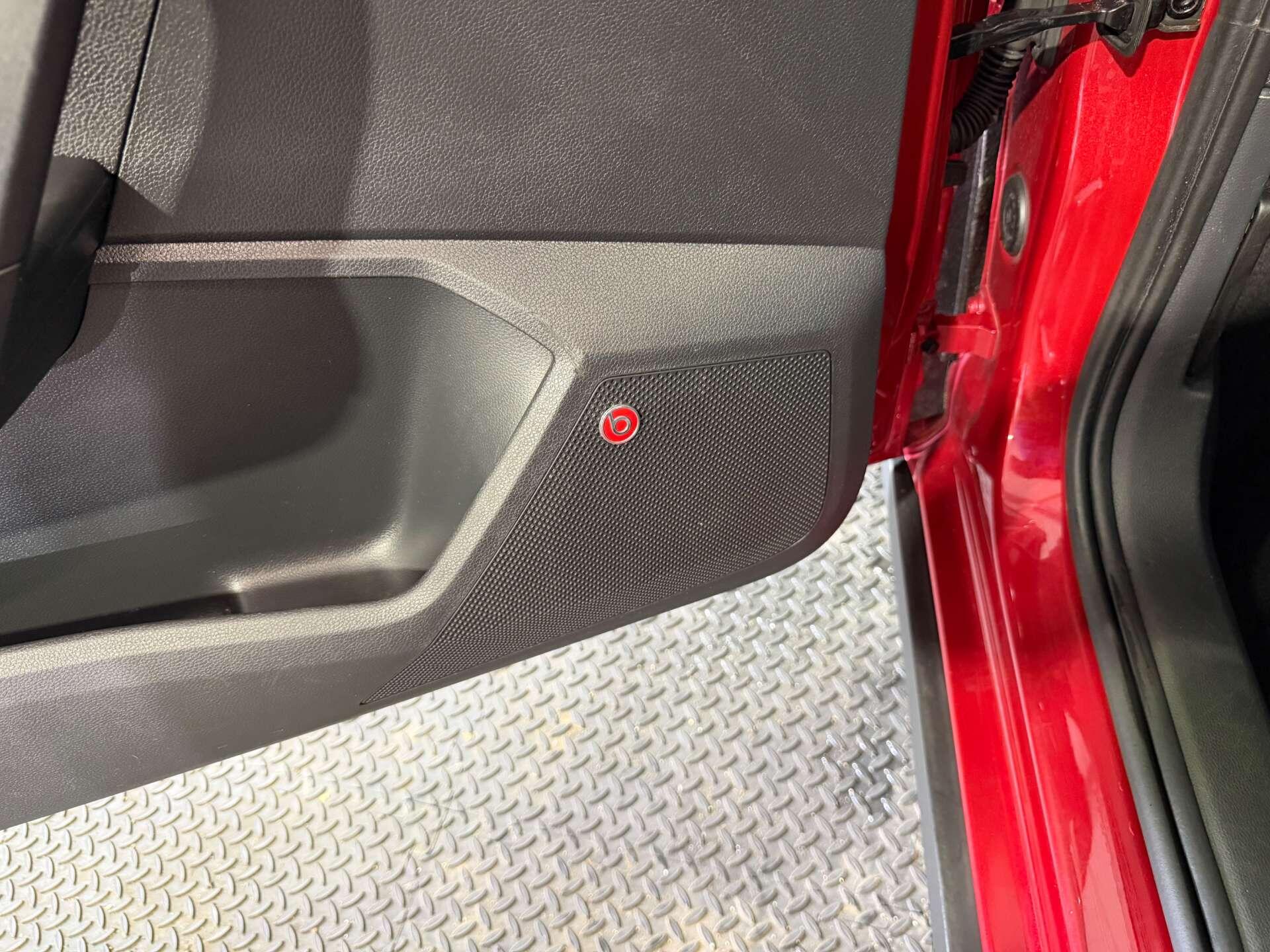 SEAT Arona view 57
