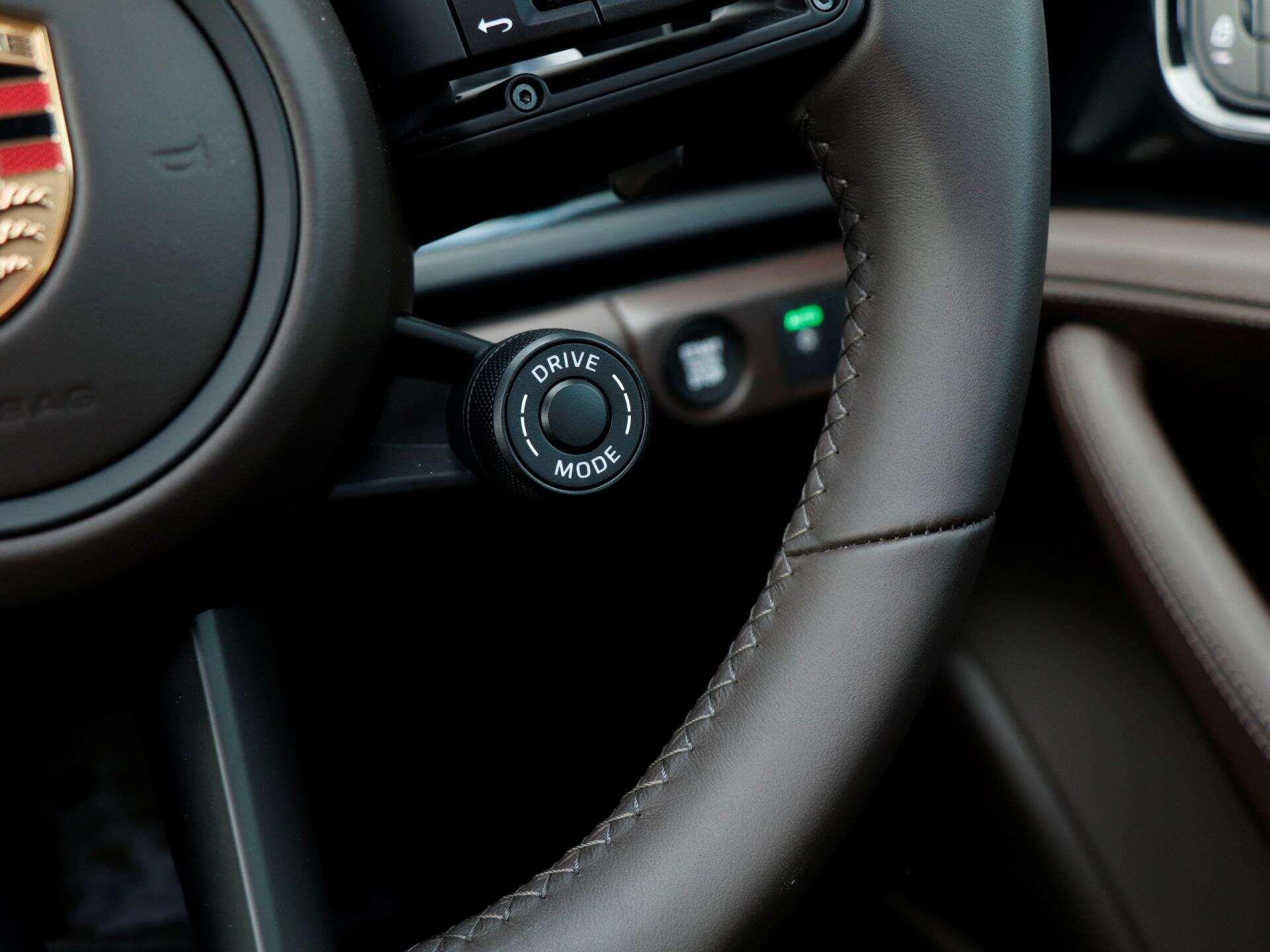 Porsche Panamera view 20