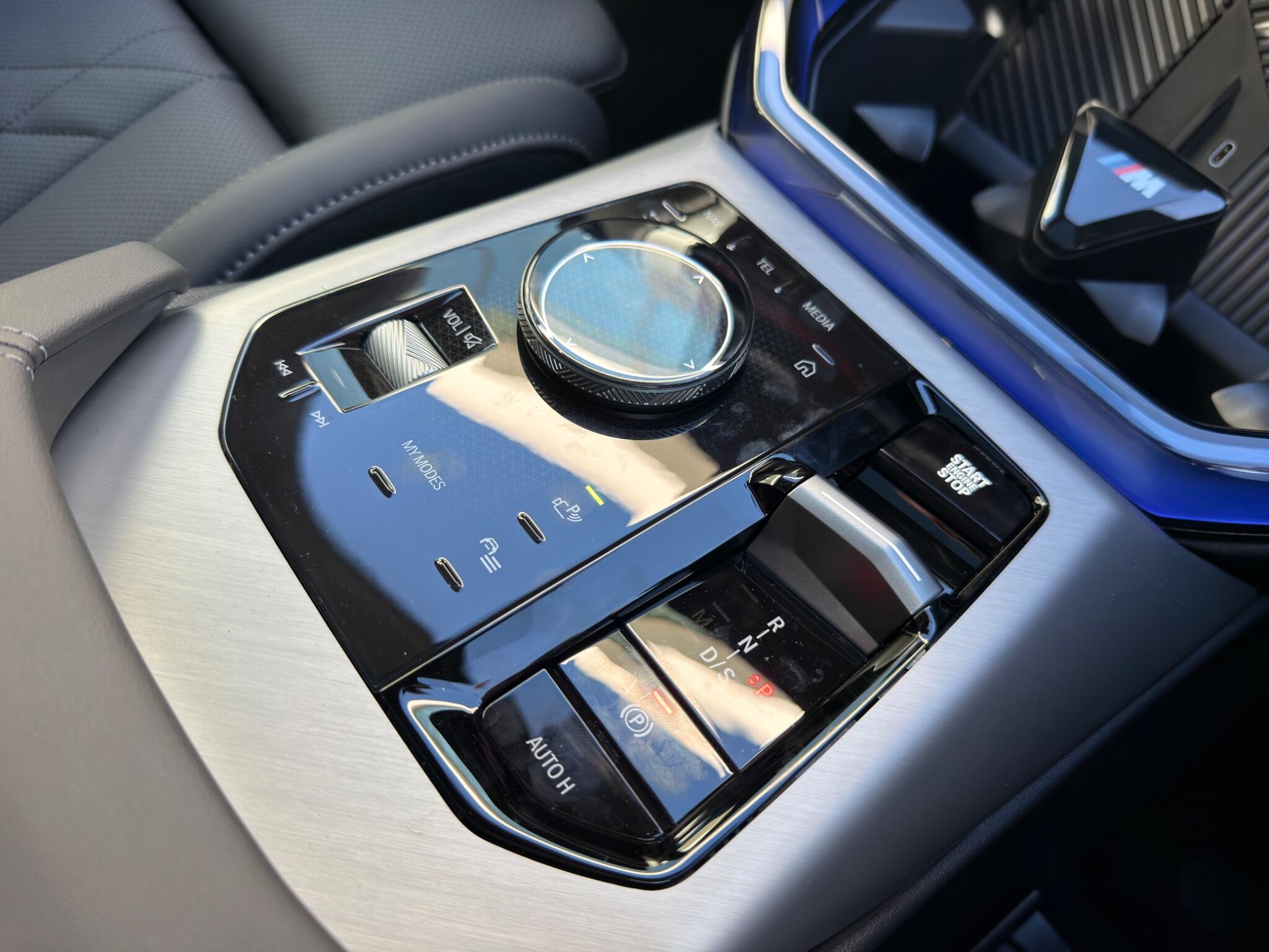 BMW X3 view 7