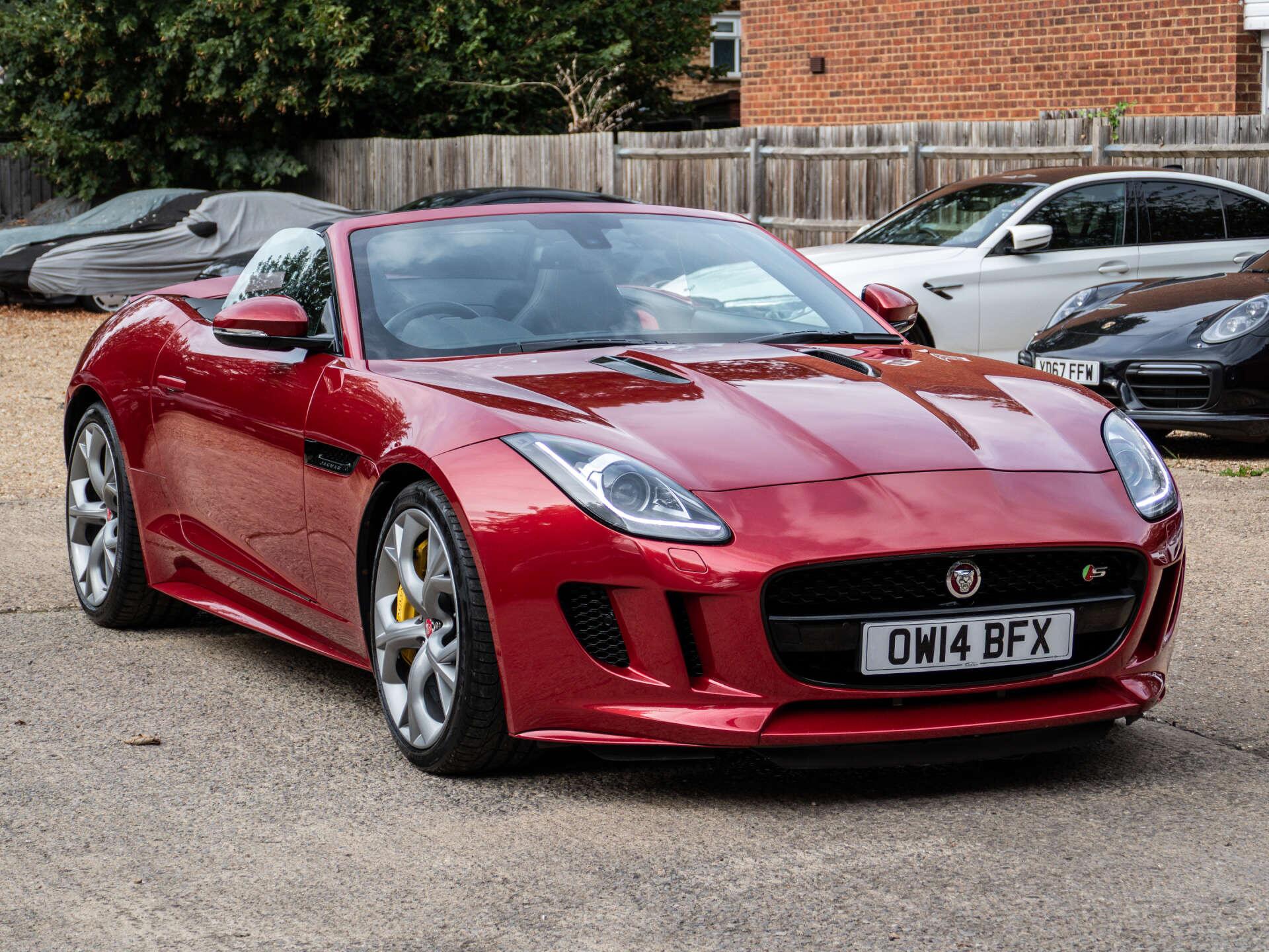 Jaguar F-Type view 6