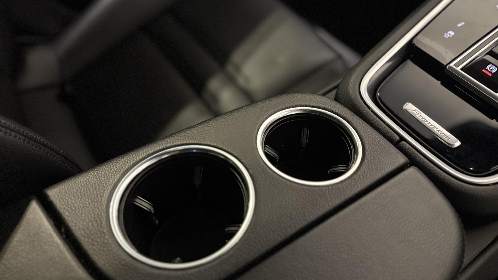 Porsche Panamera view 24