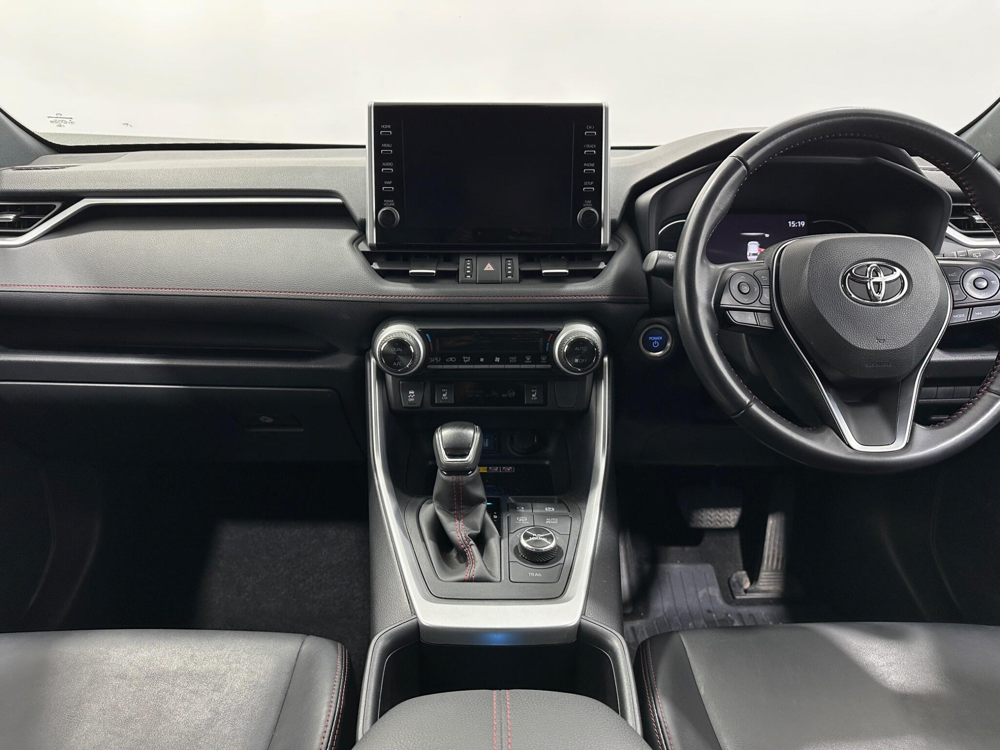 Toyota Rav4 view 19