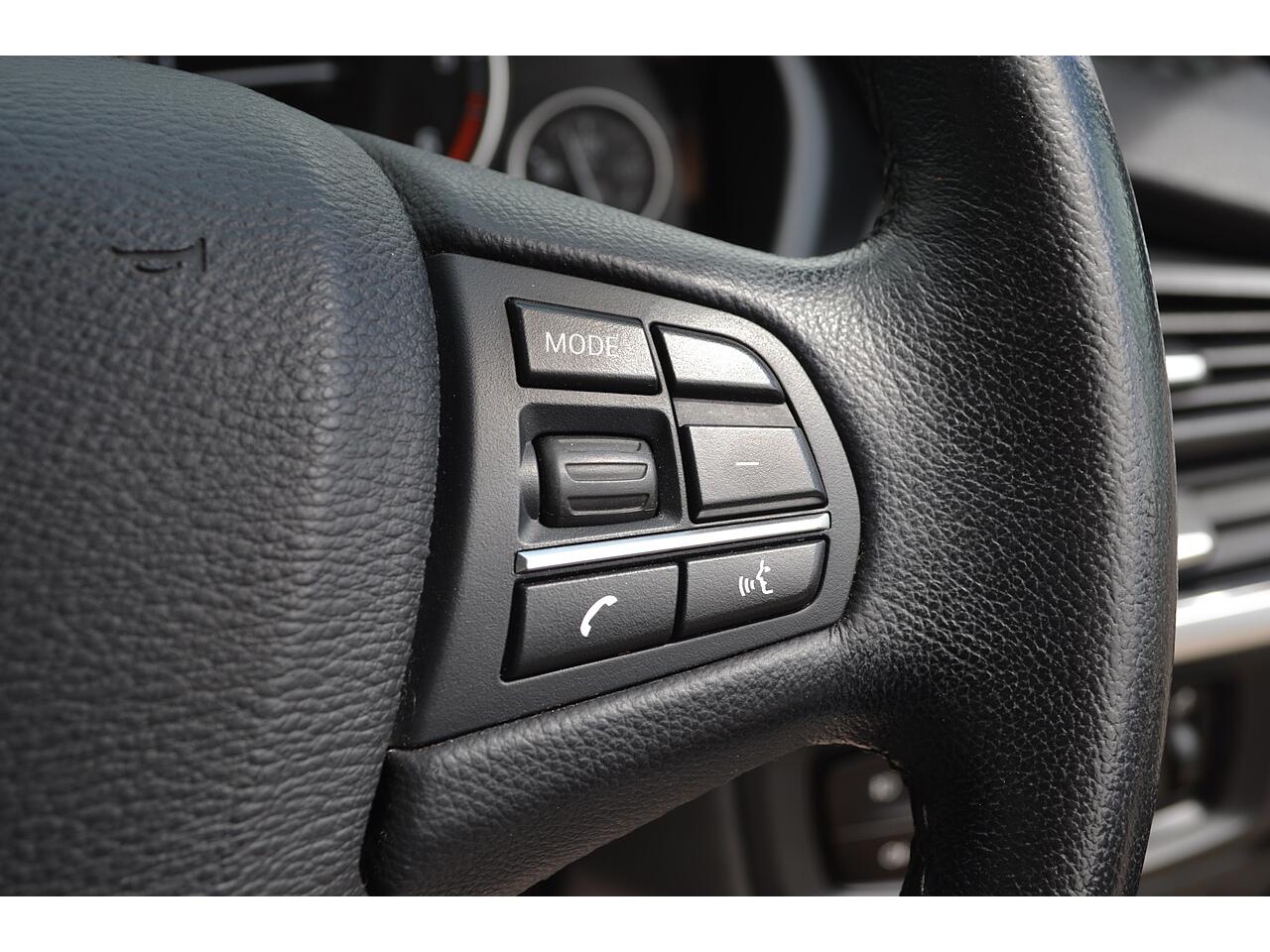 BMW X5 view 26