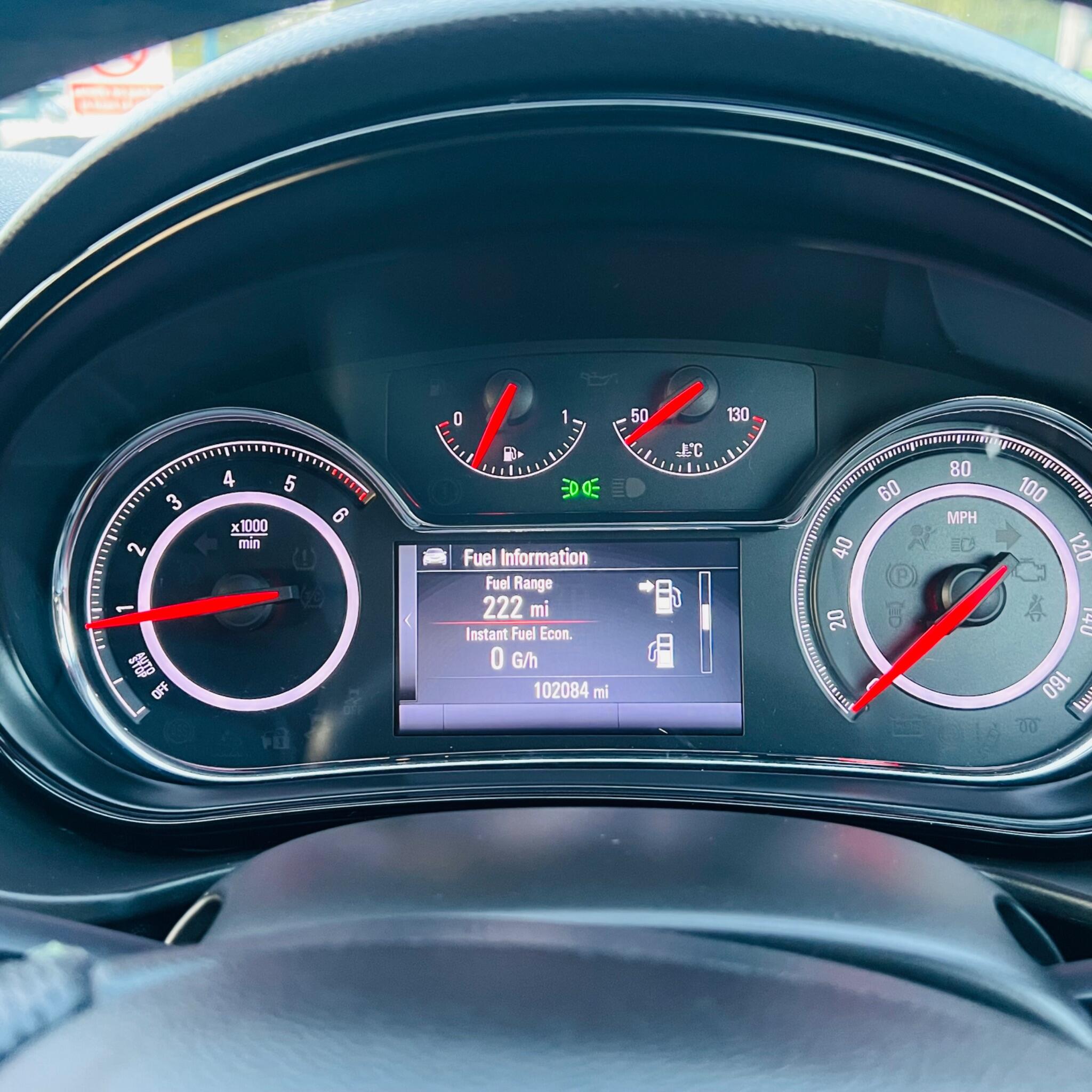 Vauxhall Insignia view 23