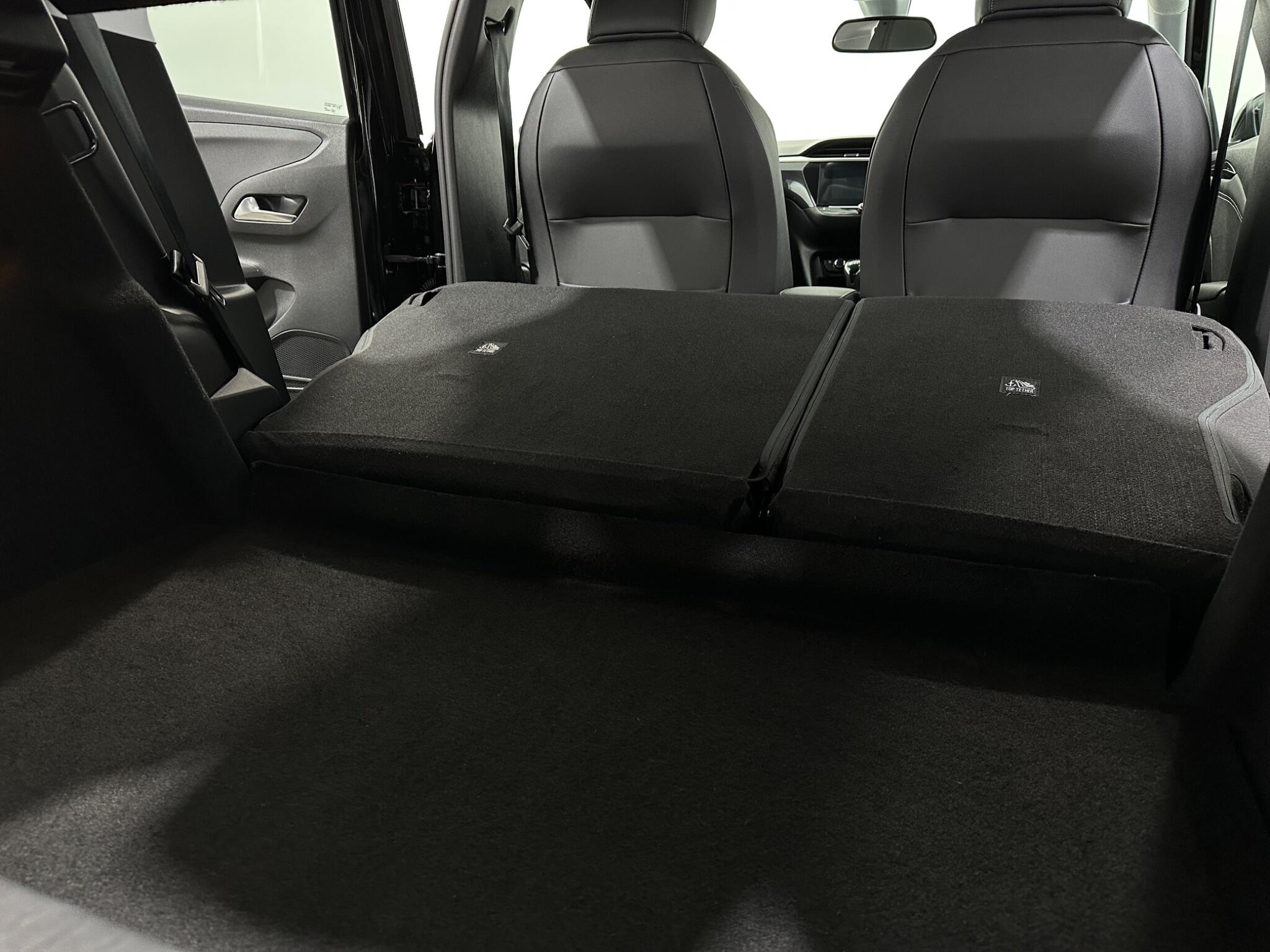 Vauxhall Corsa view 44