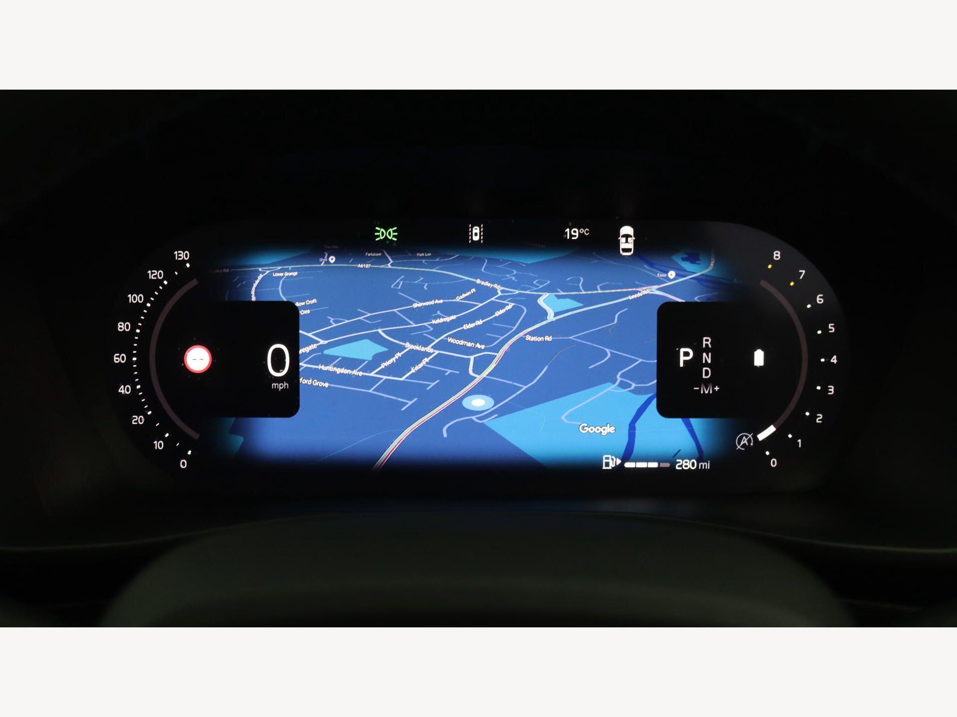 Volvo XC40 view 14