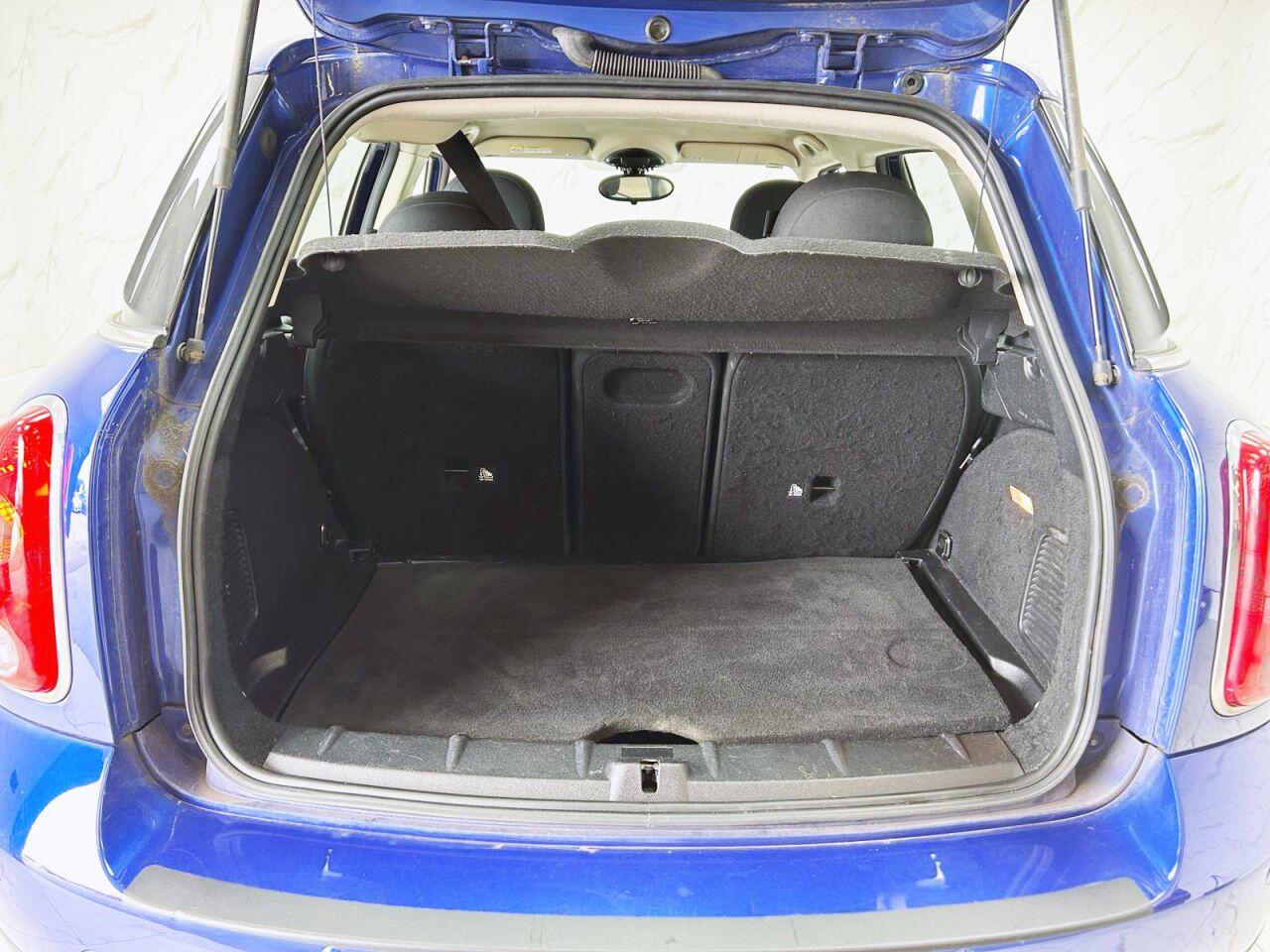 MINI Countryman view 21