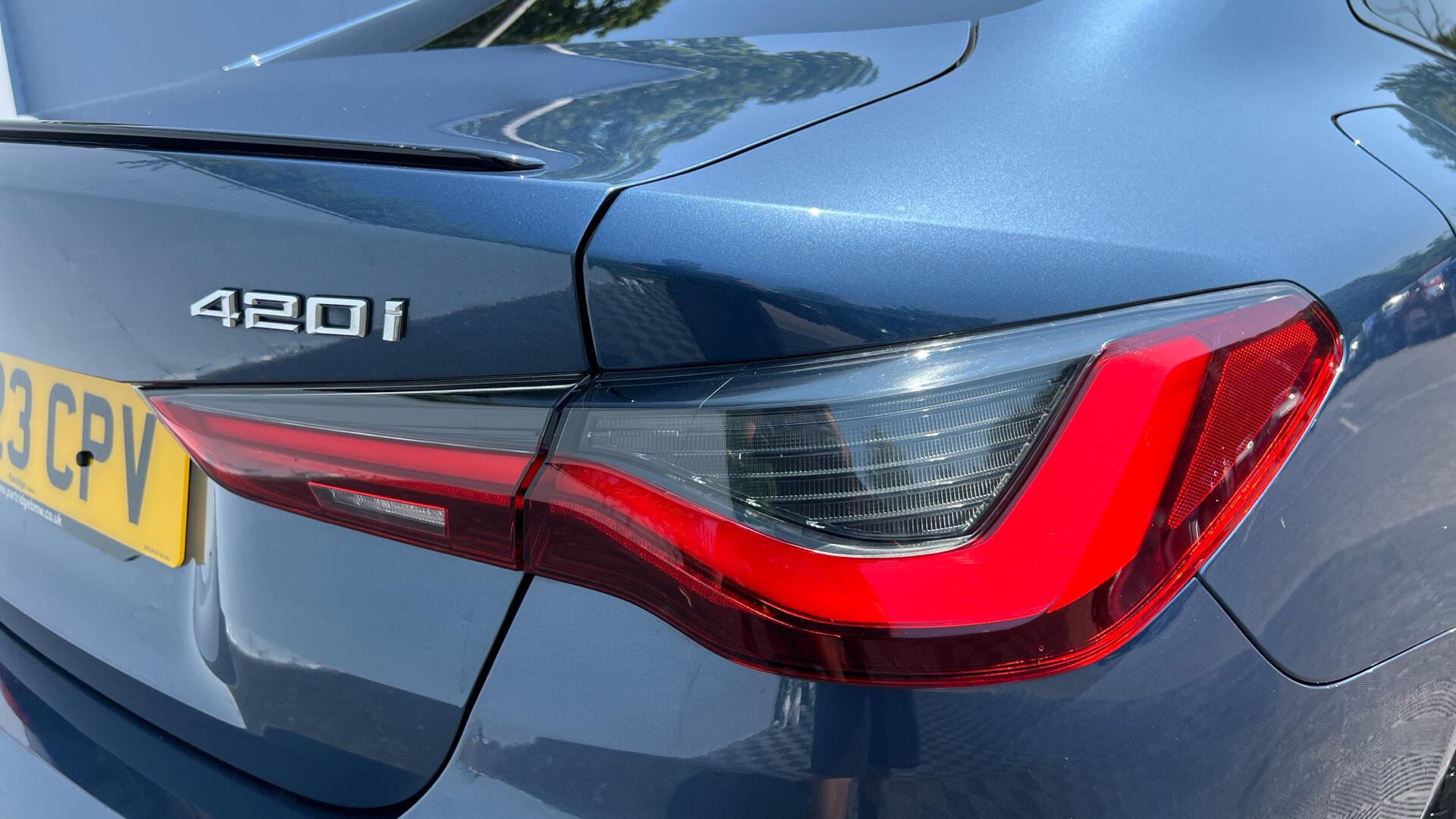 BMW 4 Series view 22