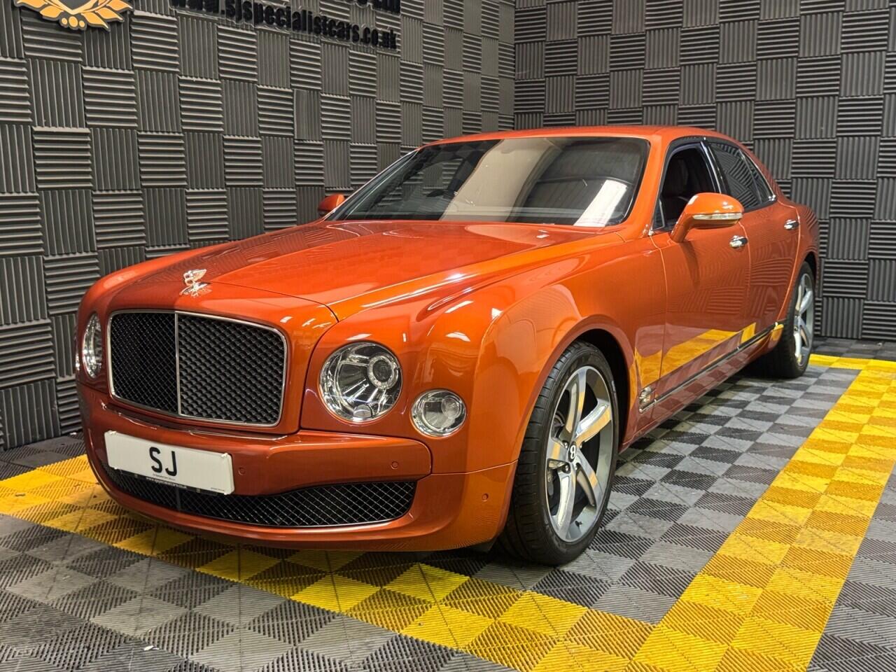 Bentley Mulsanne view 8