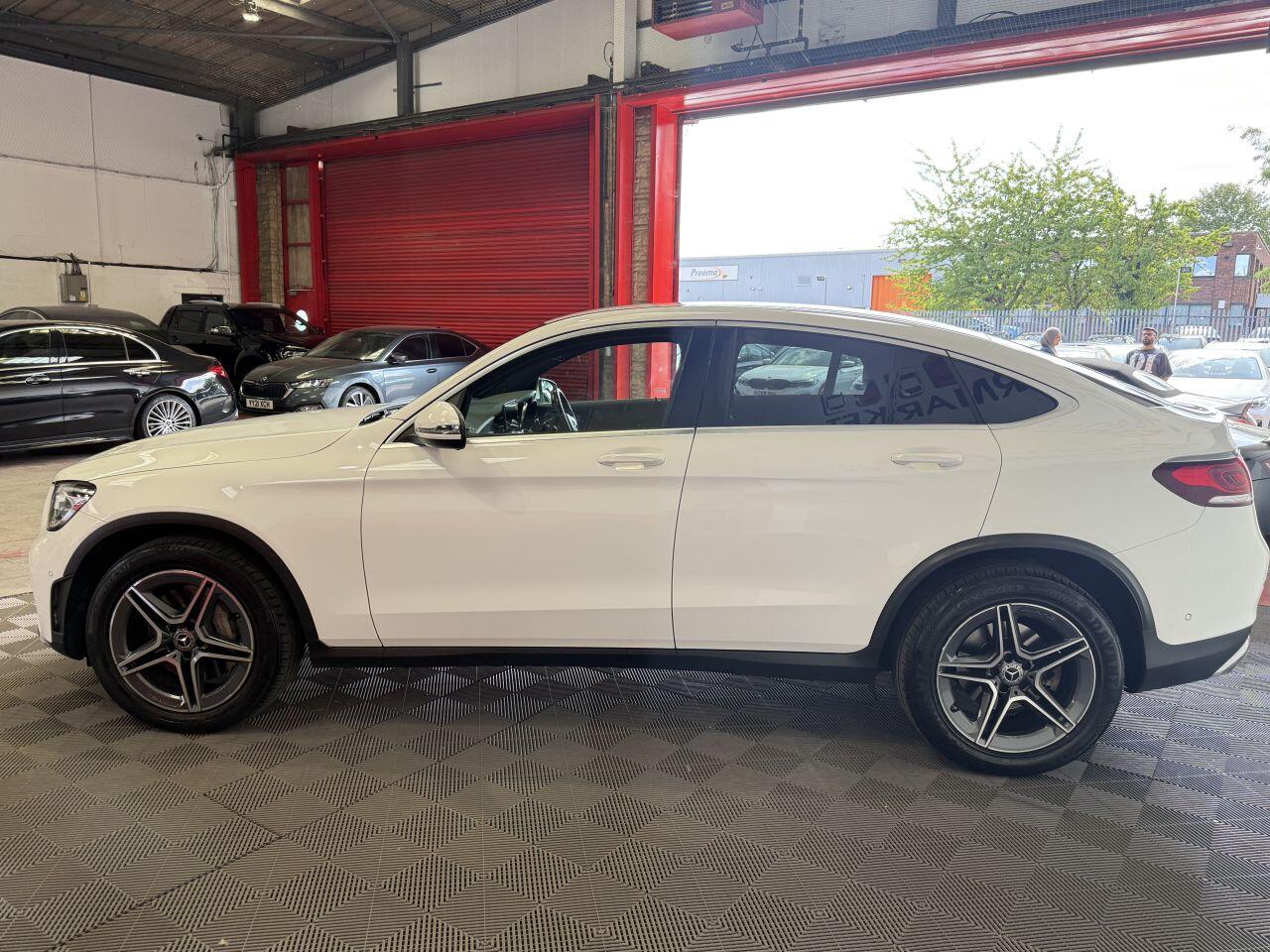 Mercedes-Benz GLC view 6