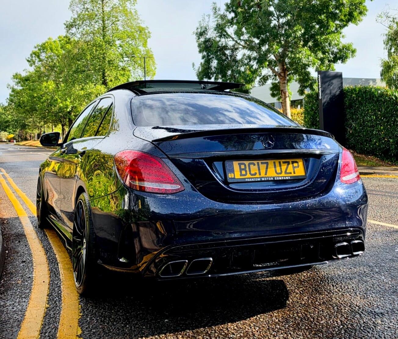 Mercedes-Benz C-Class view 24